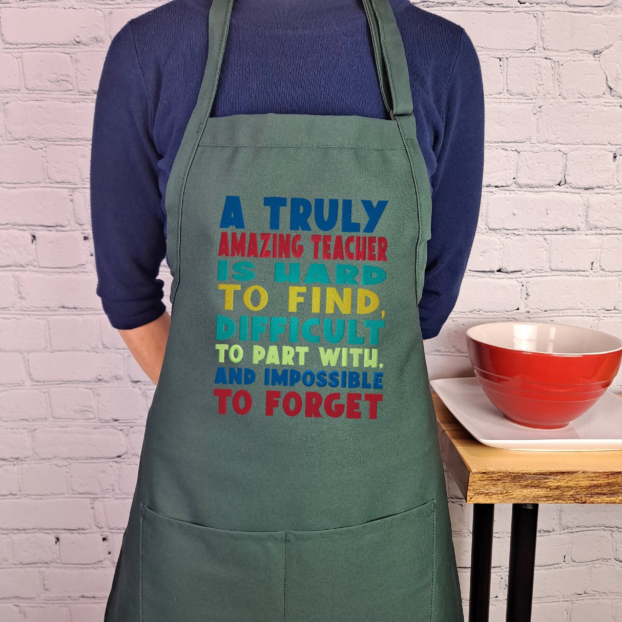 {{product_title}} – {{color}} embroidered kitchen apron
