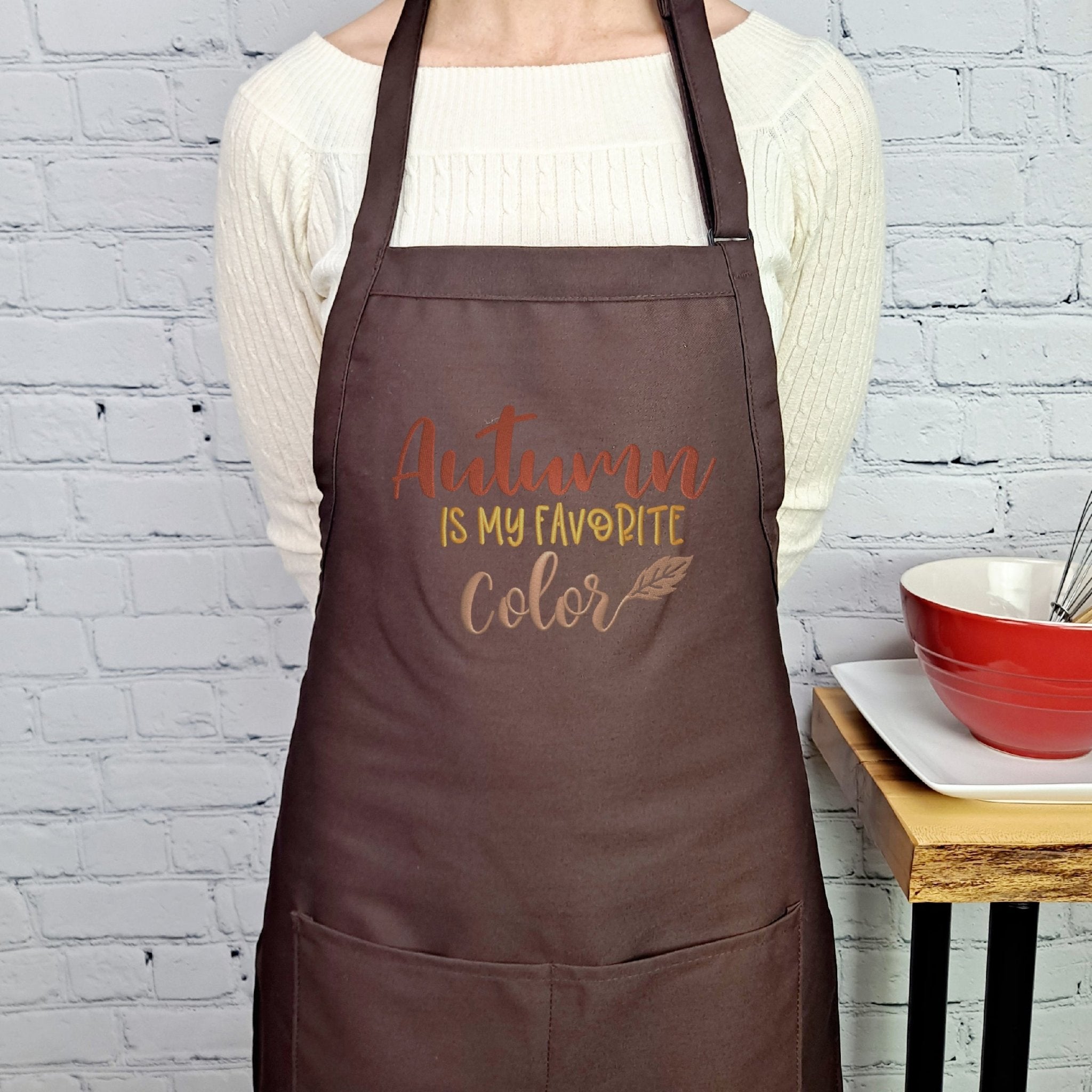 {{product_title}} – {{color}} embroidered kitchen apron