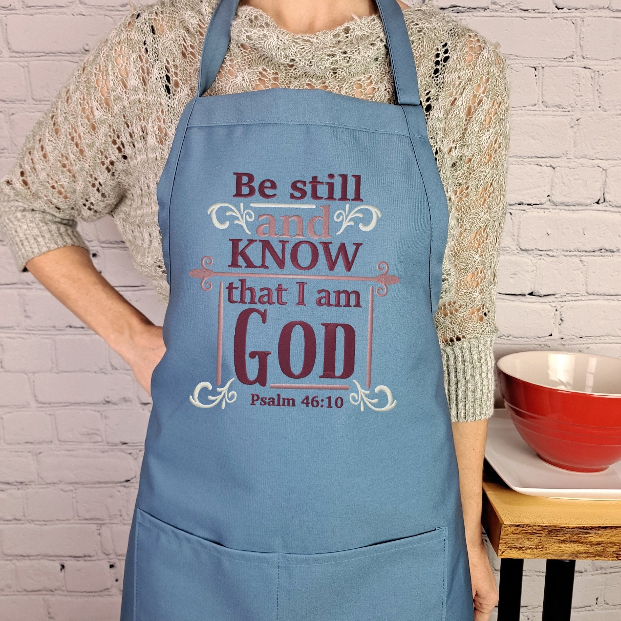 {{product_title}} – {{color}} embroidered kitchen apron
