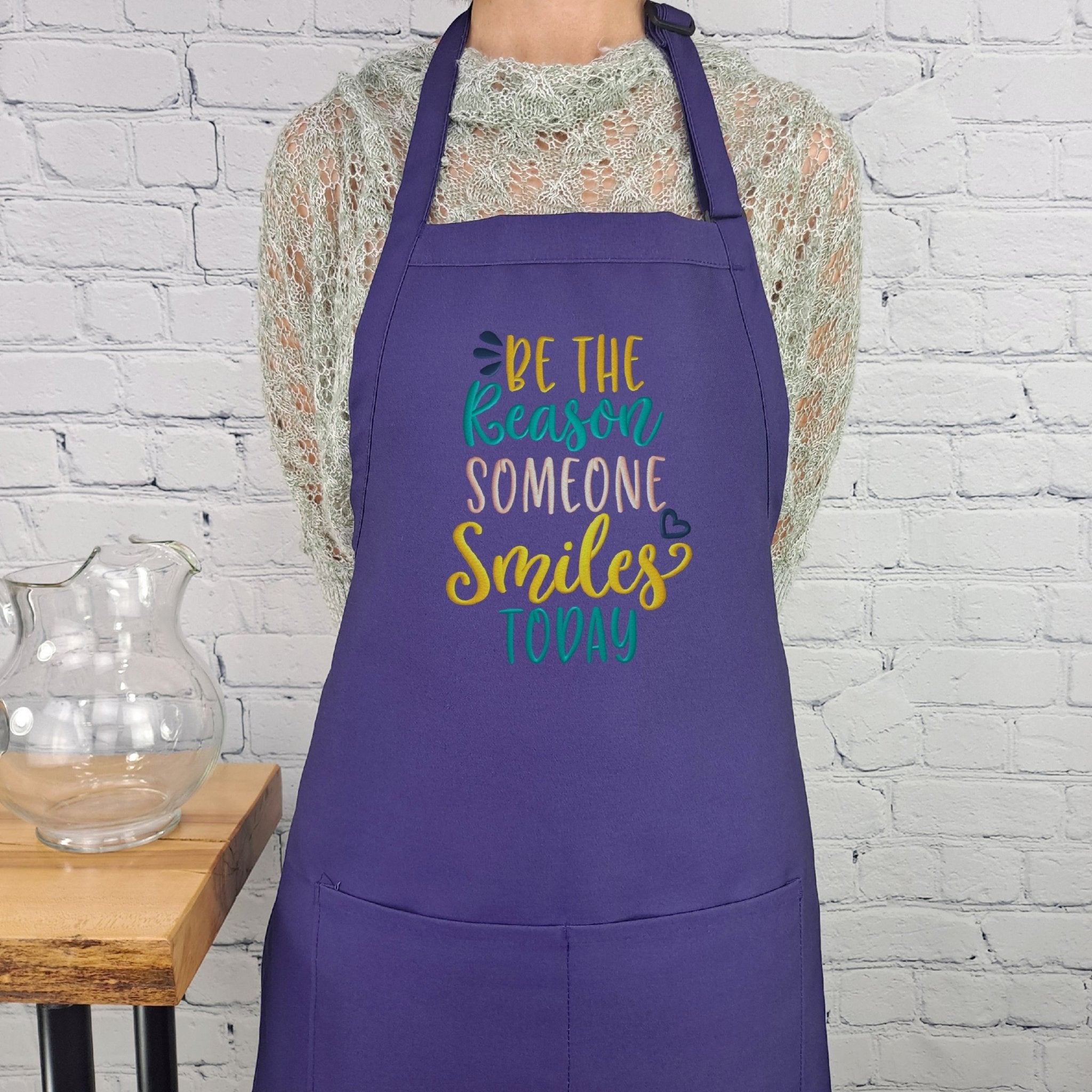 {{product_title}} – {{color}} embroidered kitchen apron