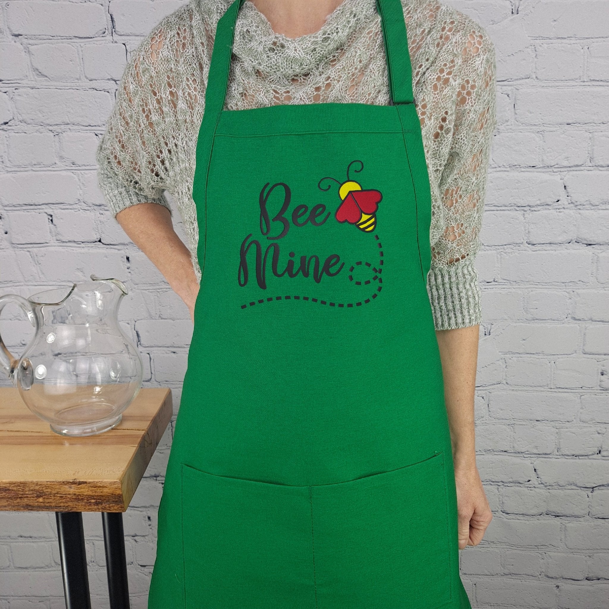 {{product_title}} – {{color}} embroidered kitchen apron