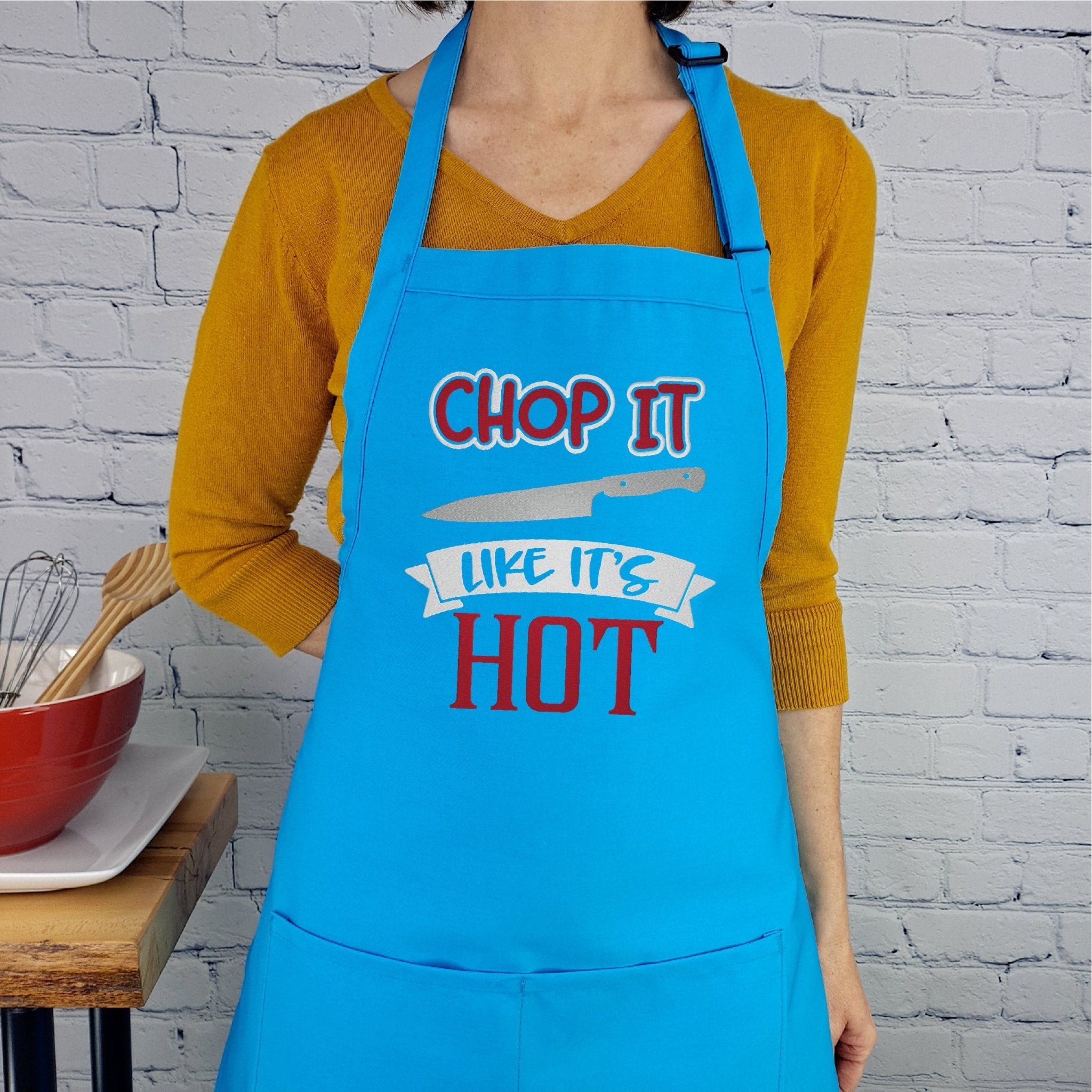 {{product_title}} – {{color}} embroidered kitchen apron