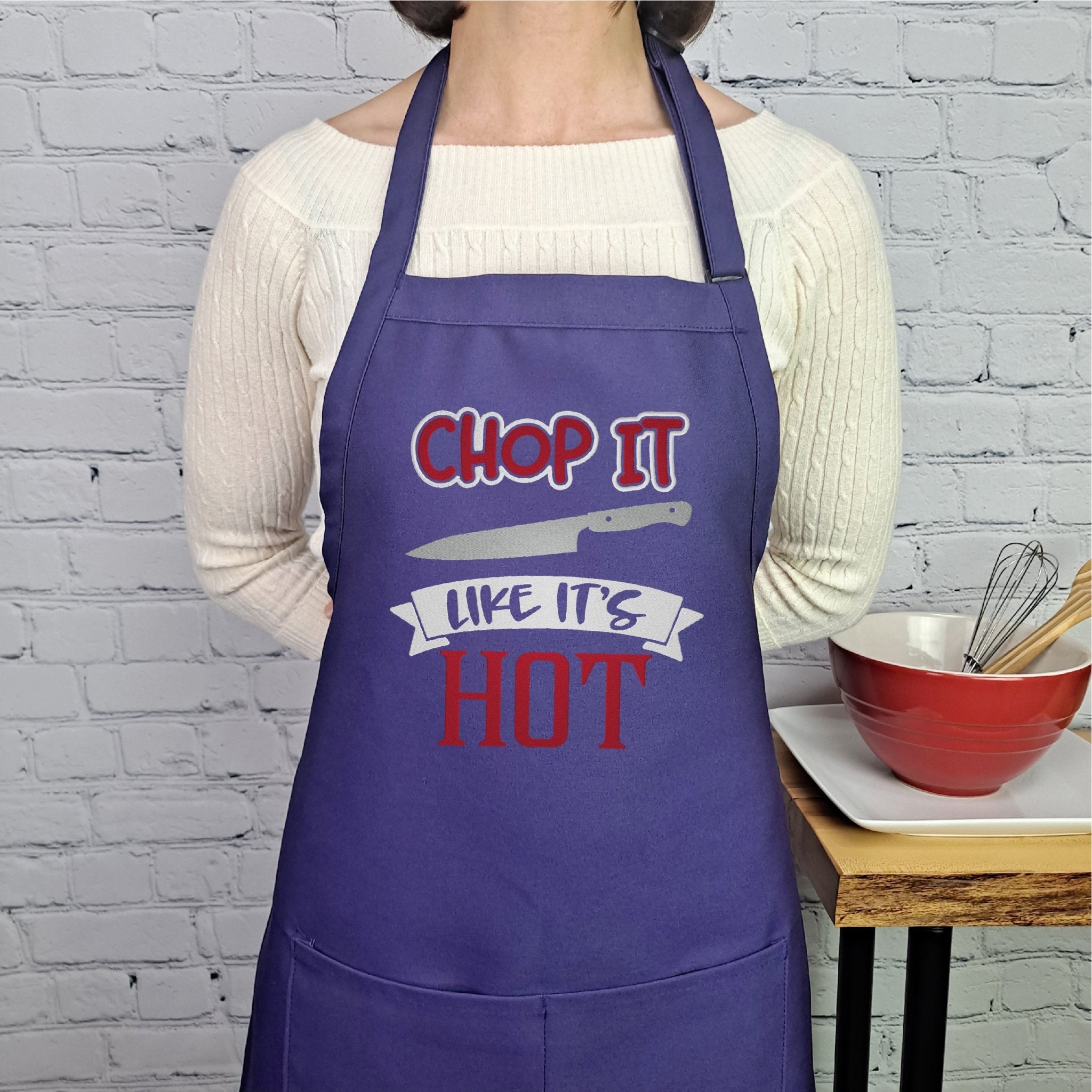 {{product_title}} – {{color}} embroidered kitchen apron