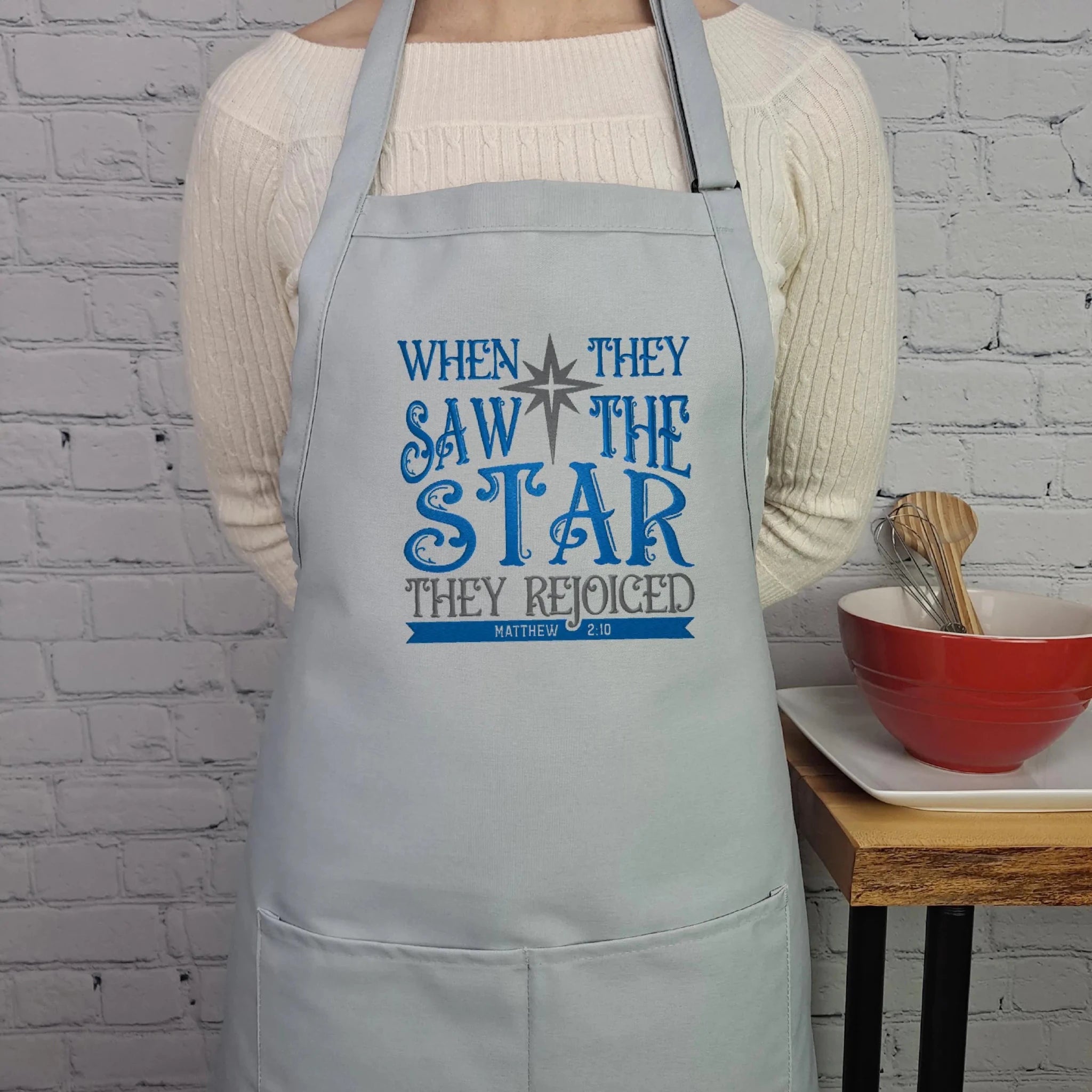 {{product_title}} – {{color}} embroidered kitchen apron