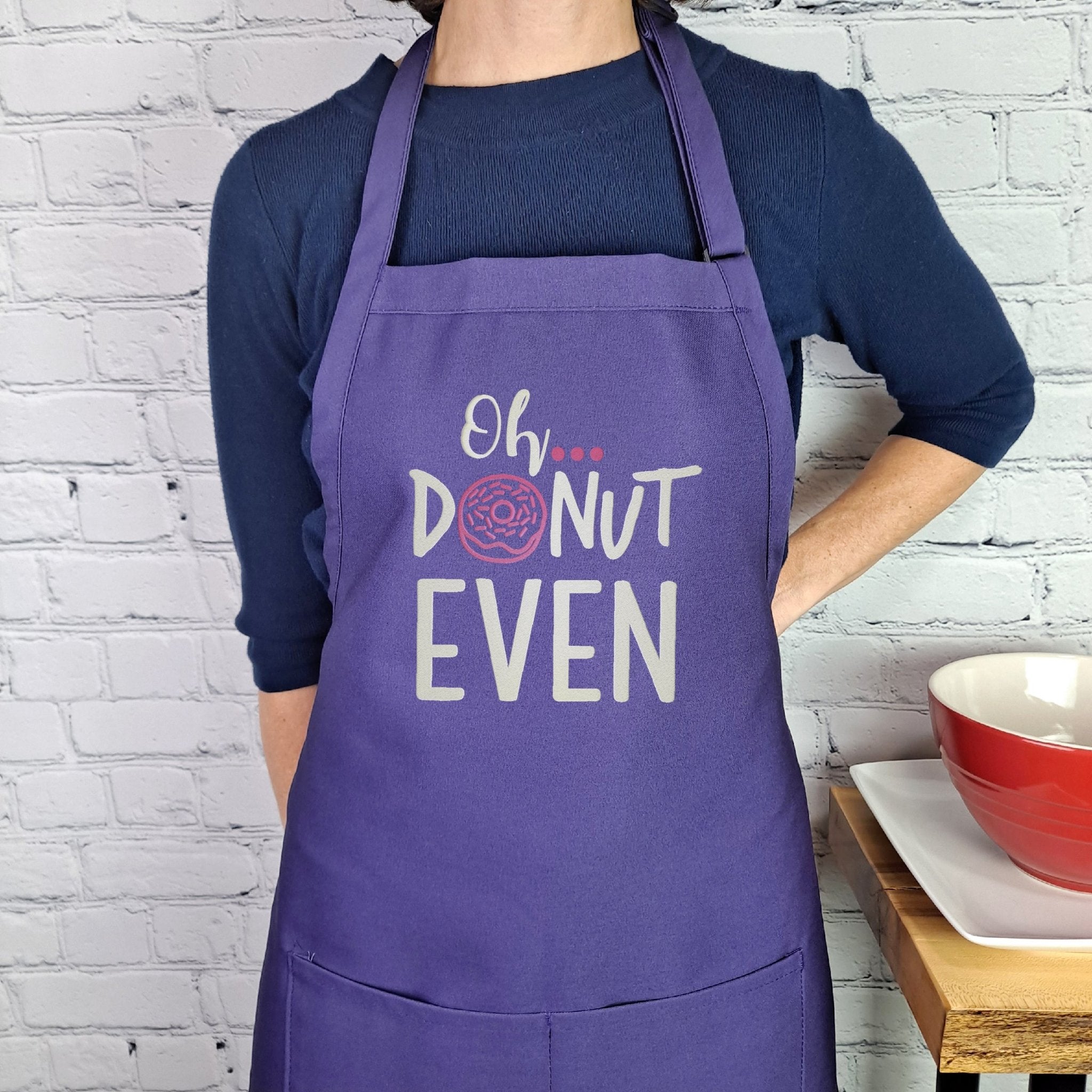 {{product_title}} – {{color}} embroidered kitchen apron