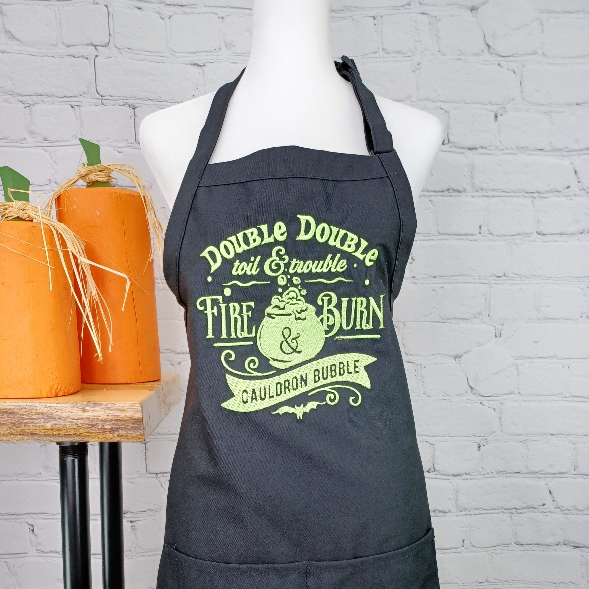 {{product_title}} – {{color}} embroidered kitchen apron