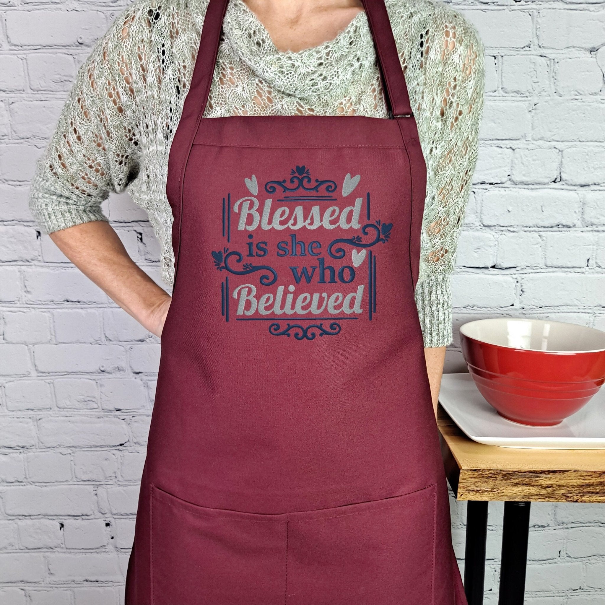 {{product_title}} – {{color}} embroidered kitchen apron