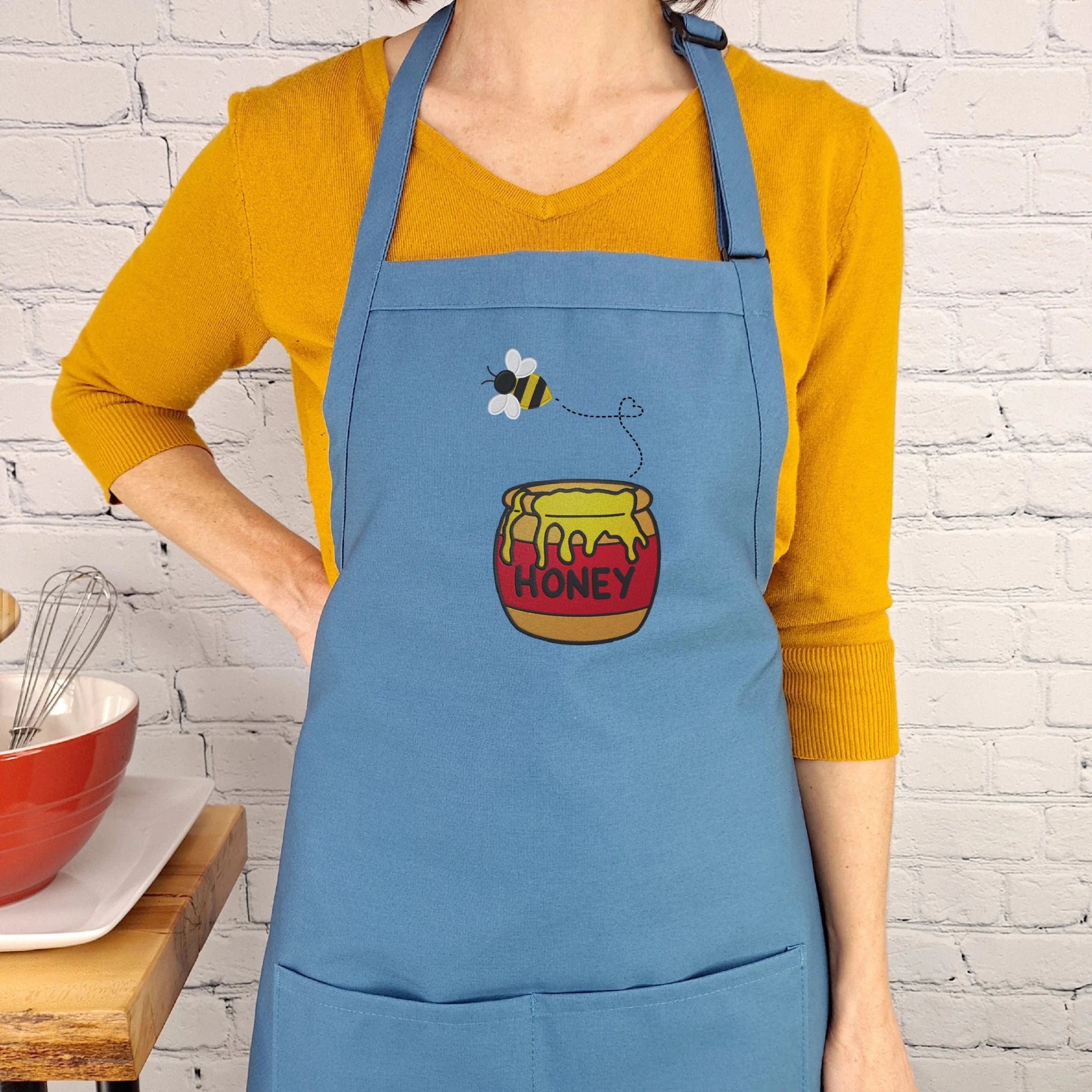 {{product_title}} – {{color}} embroidered kitchen apron