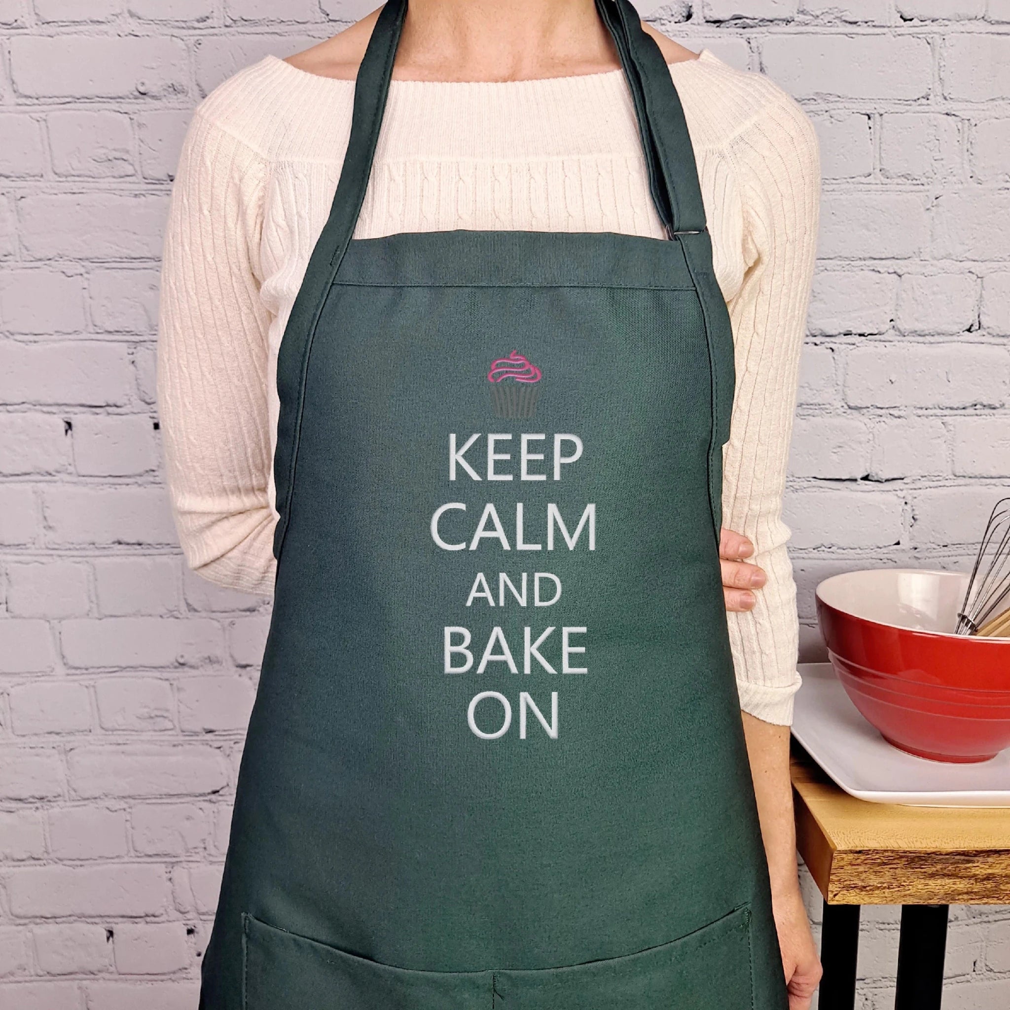 {{product_title}} – {{color}} embroidered kitchen apron