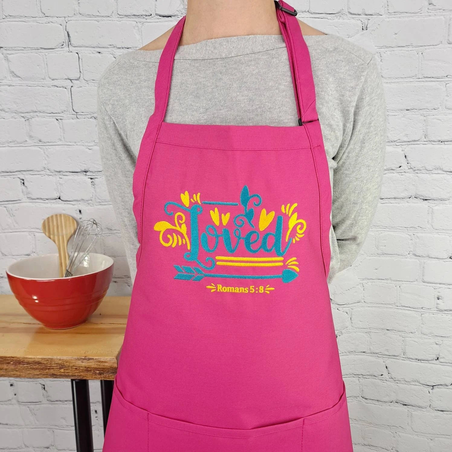 {{product_title}} – {{color}} embroidered kitchen apron
