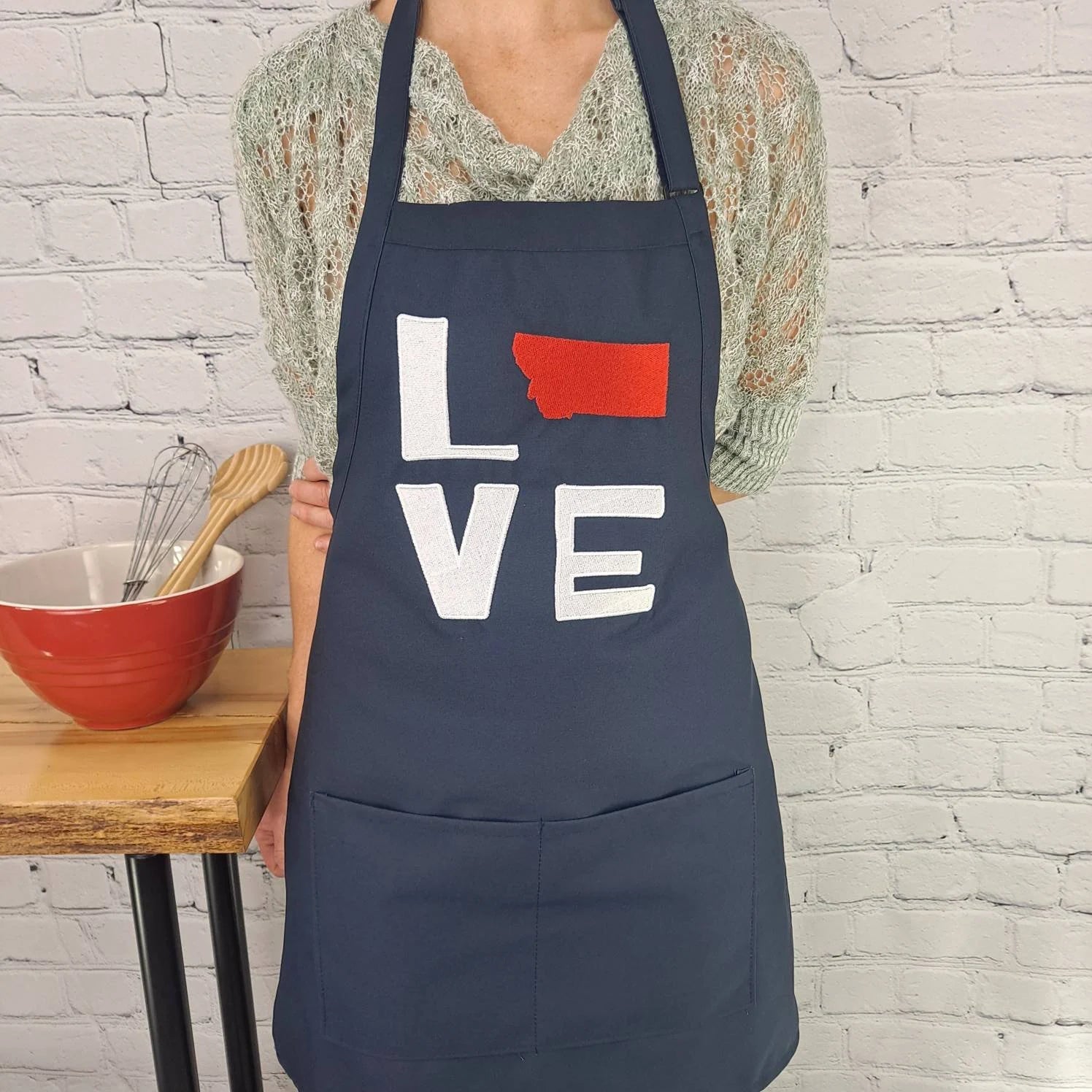 {{product_title}} – {{color}} embroidered kitchen apron