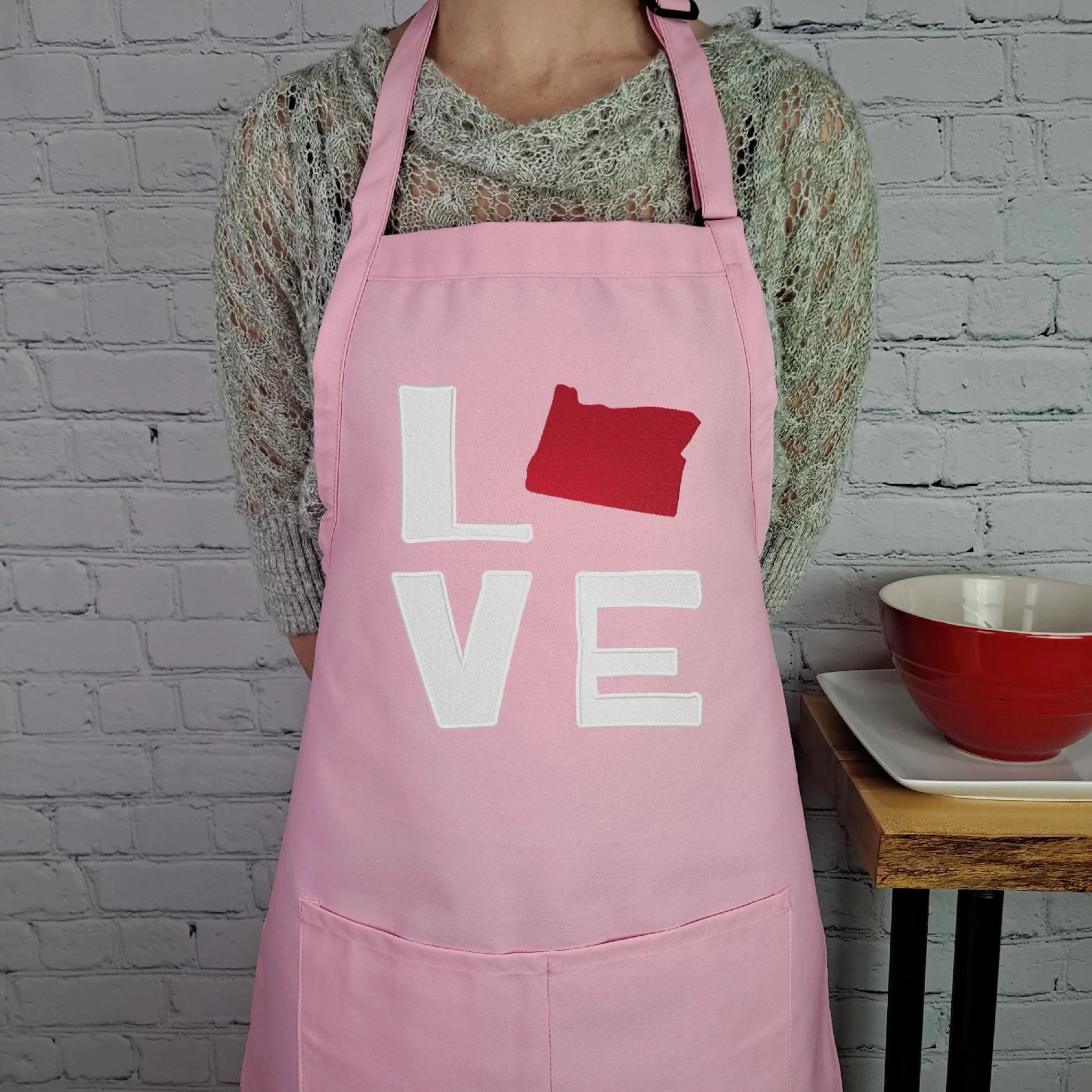 {{product_title}} – {{color}} embroidered kitchen apron