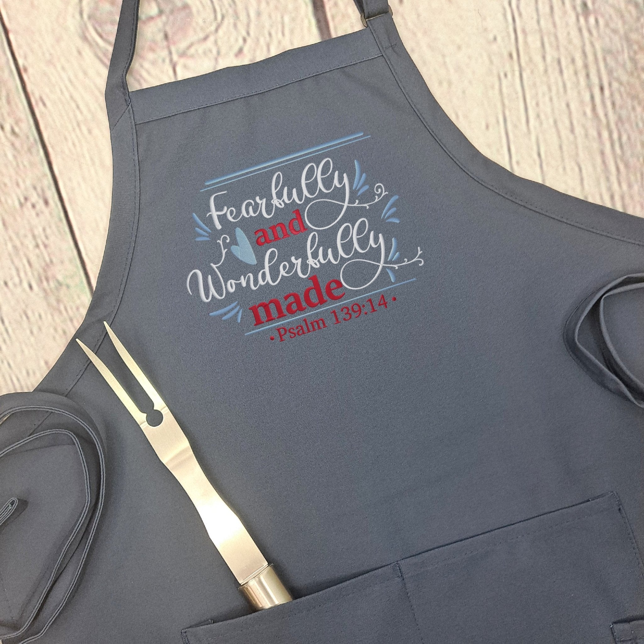 {{product_title}} – {{color}} embroidered kitchen apron