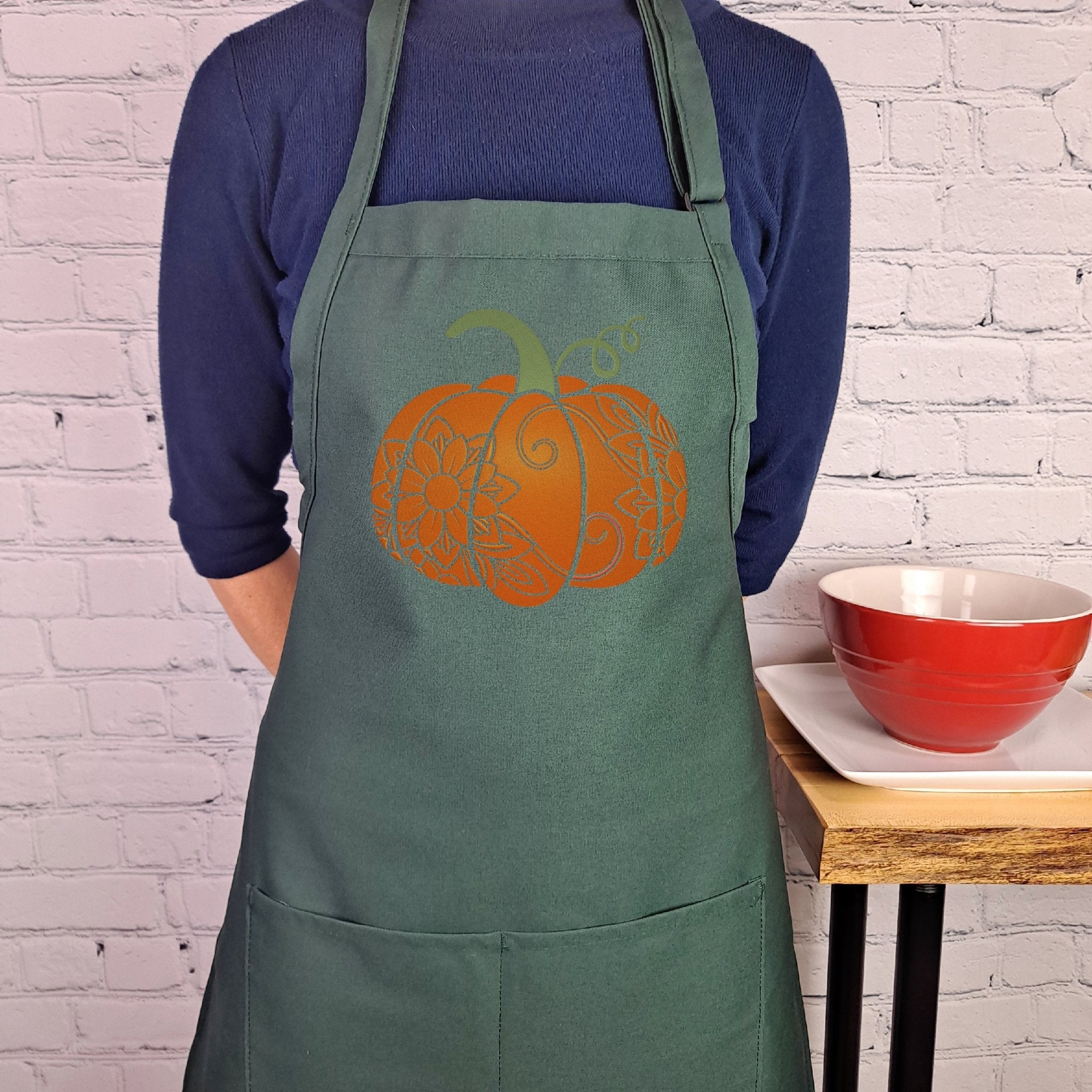 {{product_title}} – {{color}} embroidered kitchen apron