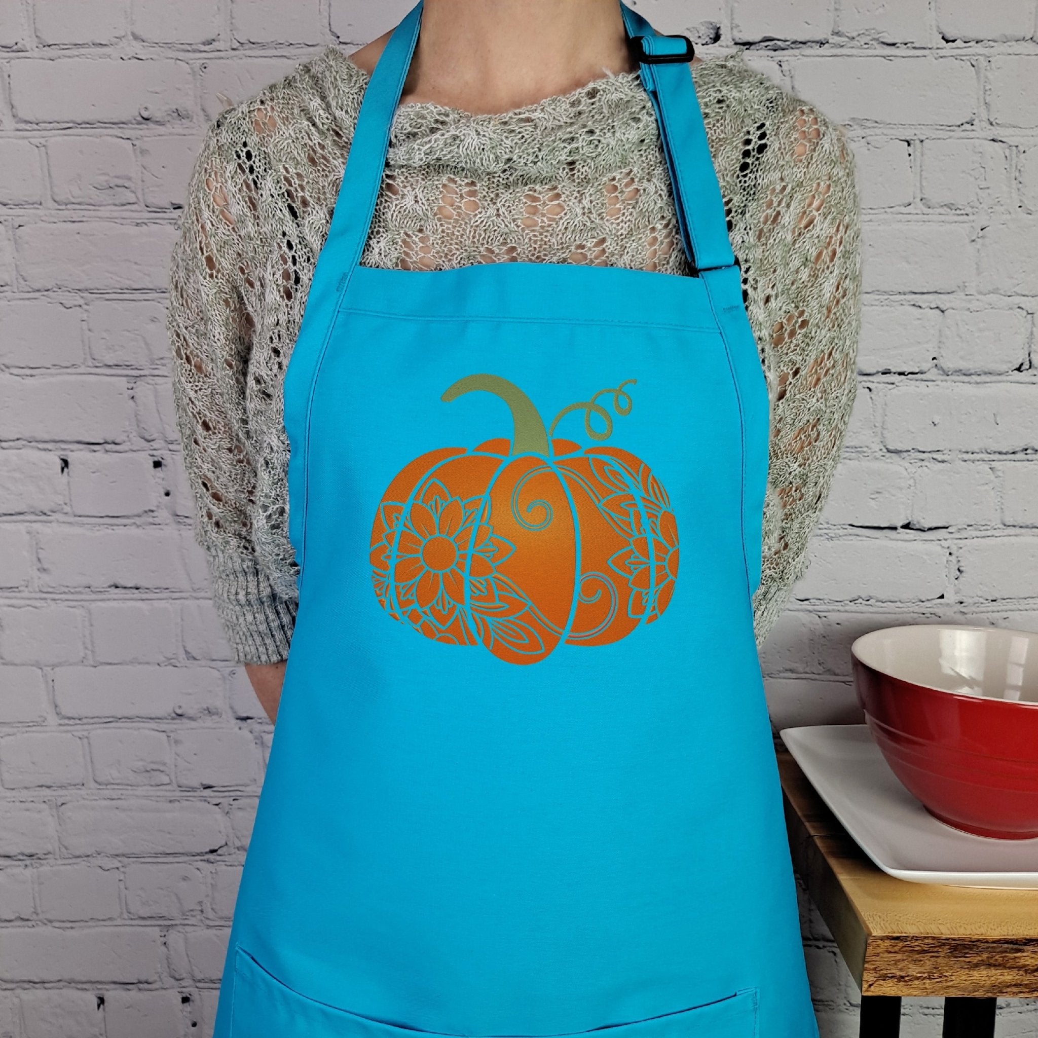 {{product_title}} – {{color}} embroidered kitchen apron