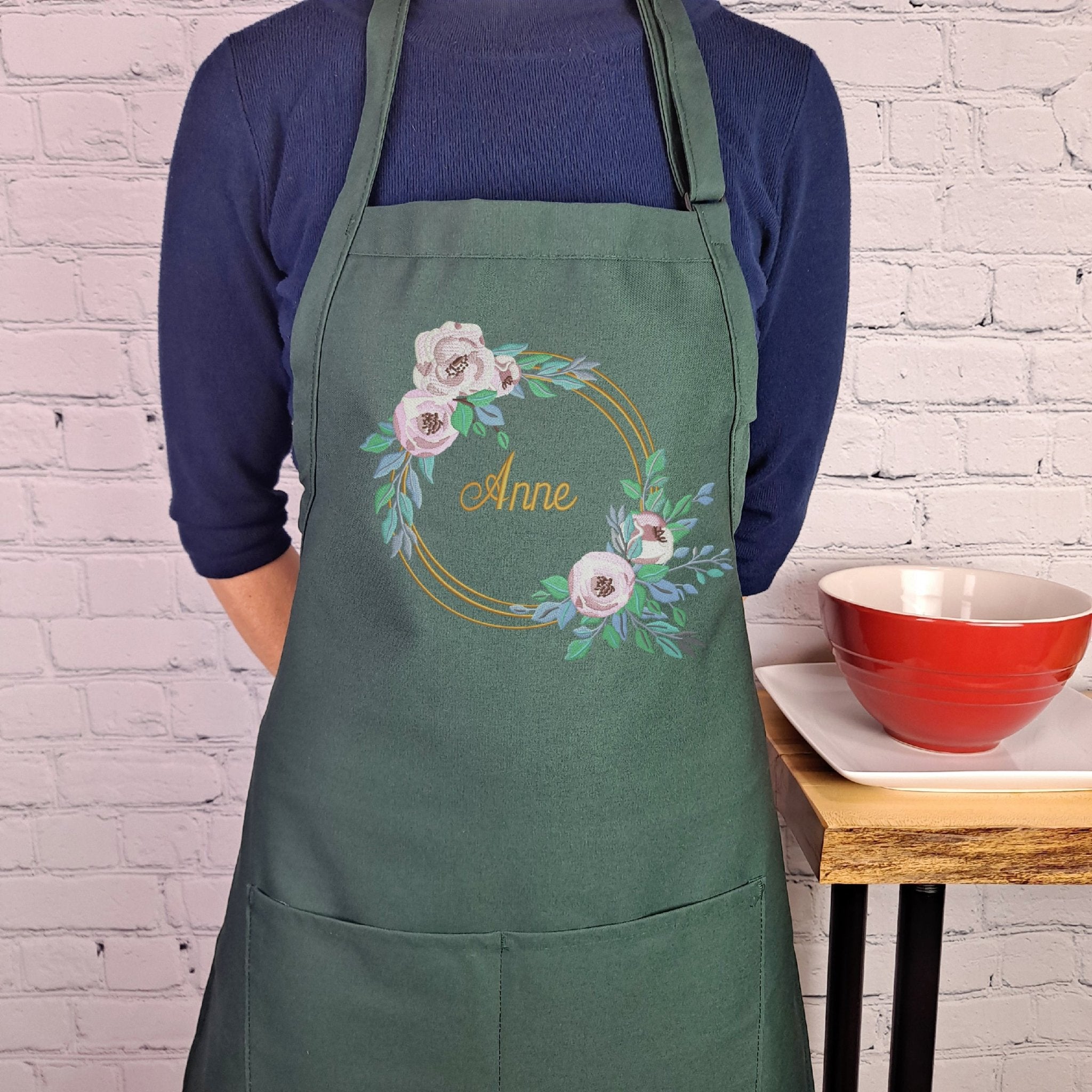 {{product_title}} – {{color}} embroidered kitchen apron