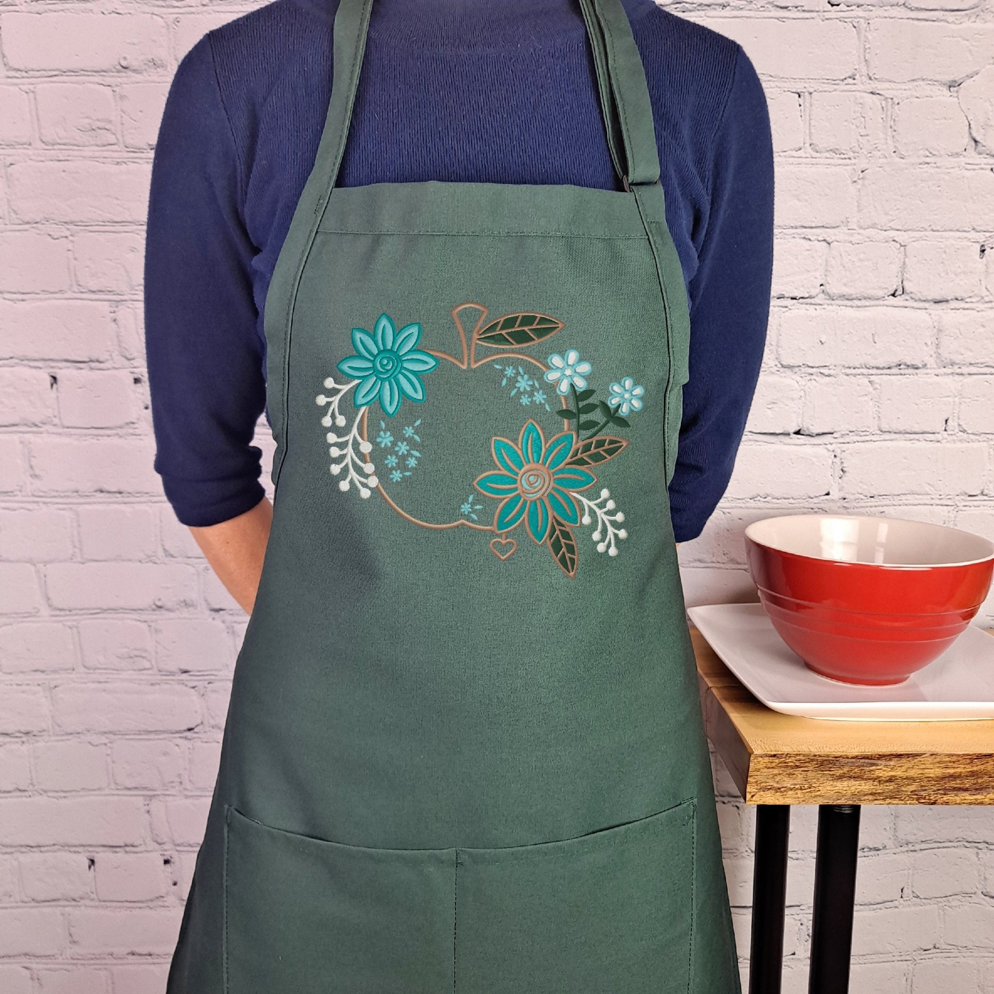 {{product_title}} – {{color}} embroidered kitchen apron