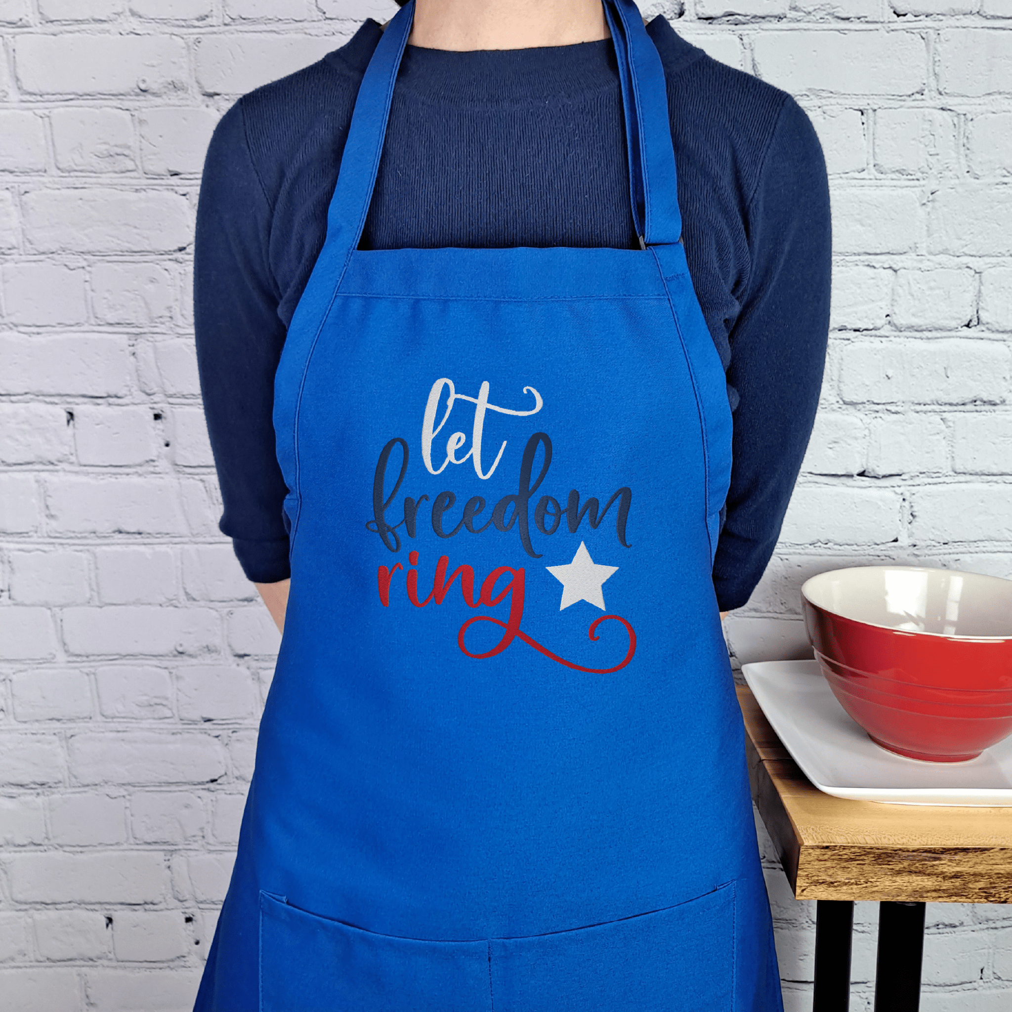 {{product_title}} – {{color}} embroidered kitchen apron