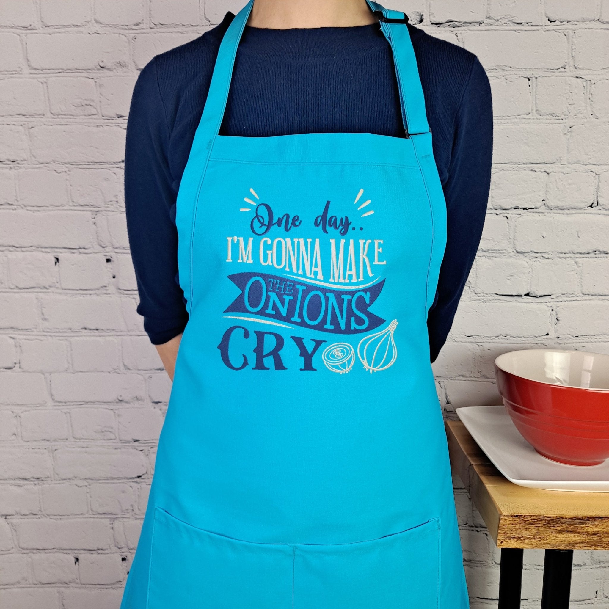 {{product_title}} – {{color}} embroidered kitchen apron