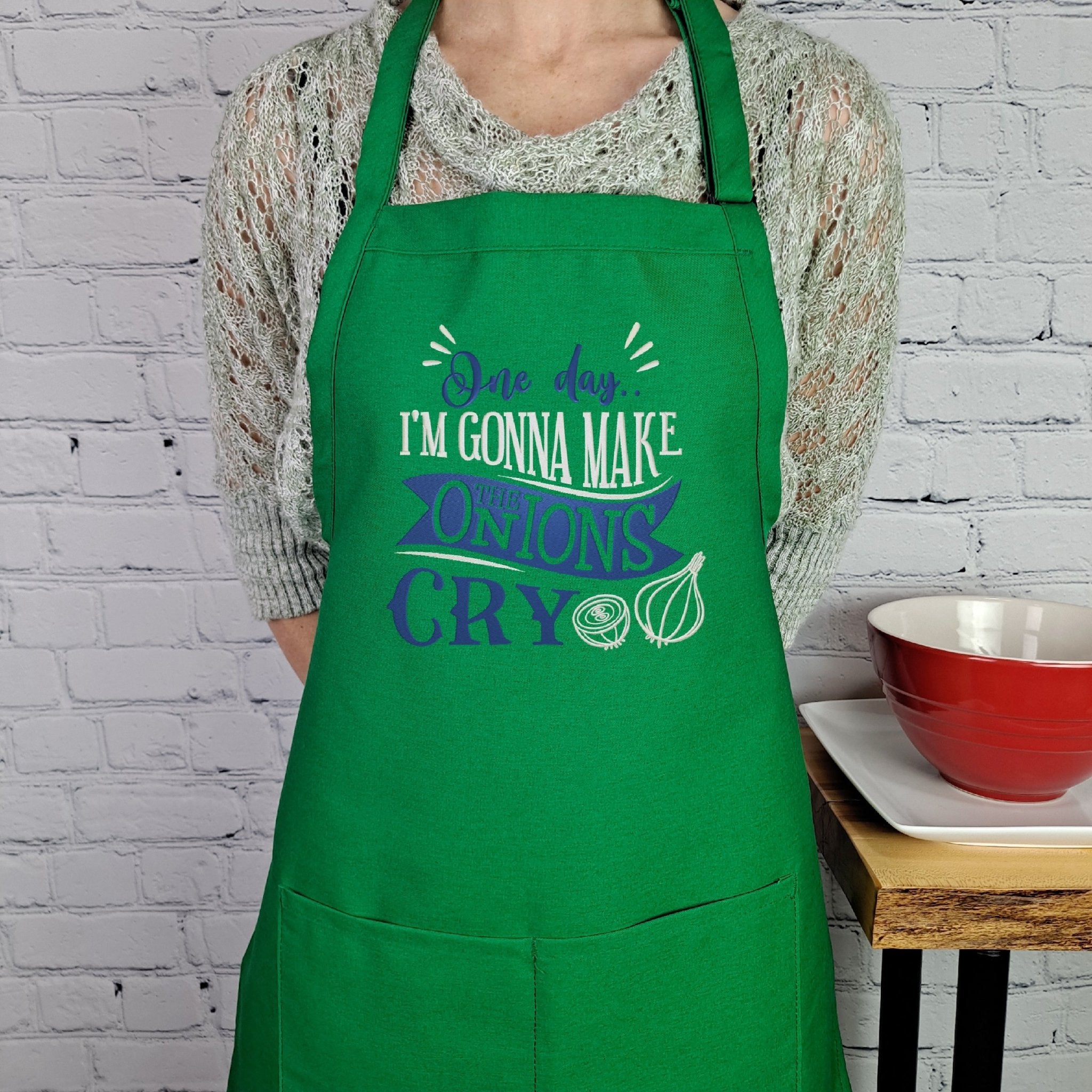 {{product_title}} – {{color}} embroidered kitchen apron