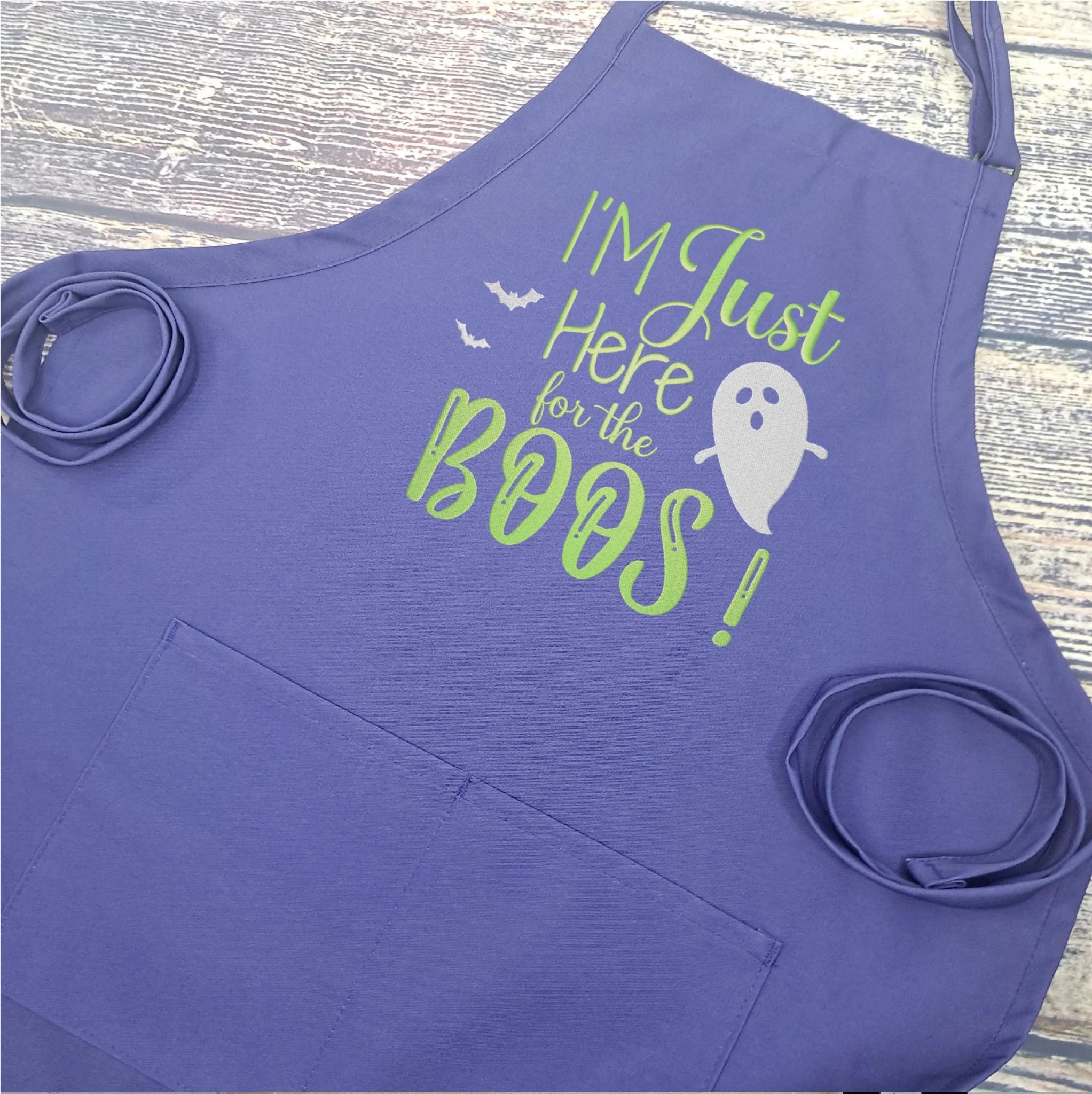 {{product_title}} – {{color}} embroidered kitchen apron