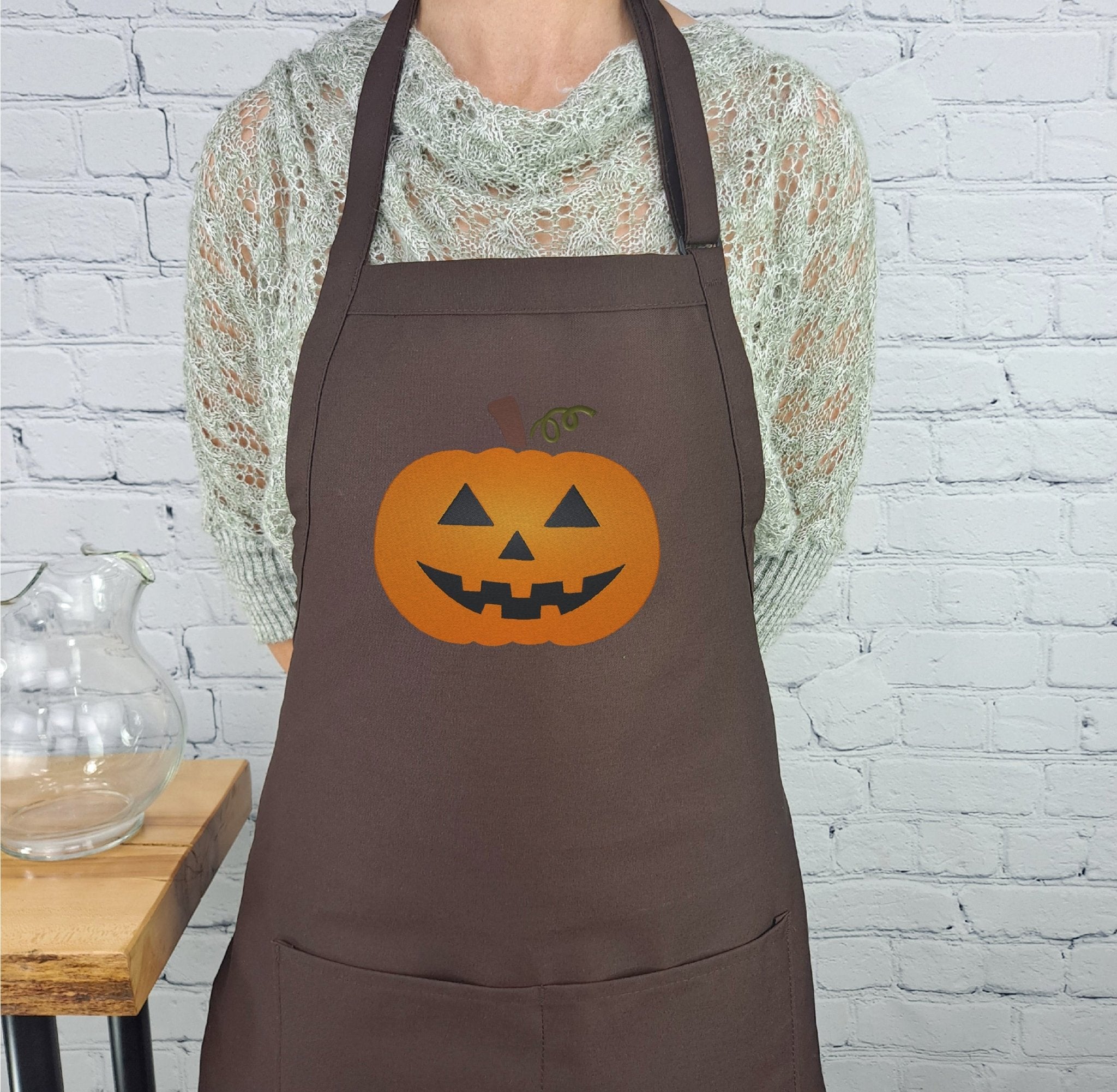 {{product_title}} – {{color}} embroidered kitchen apron