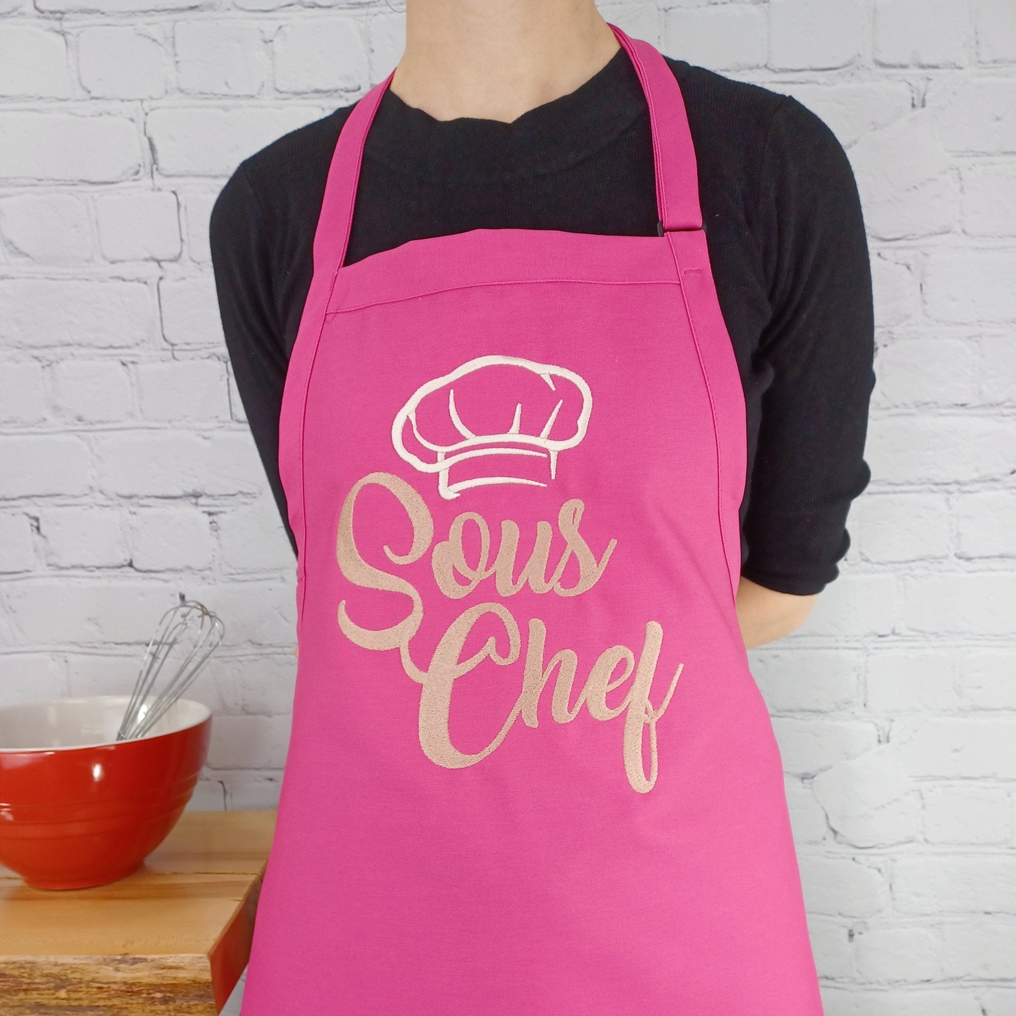{{product_title}} – {{color}} embroidered kitchen apron