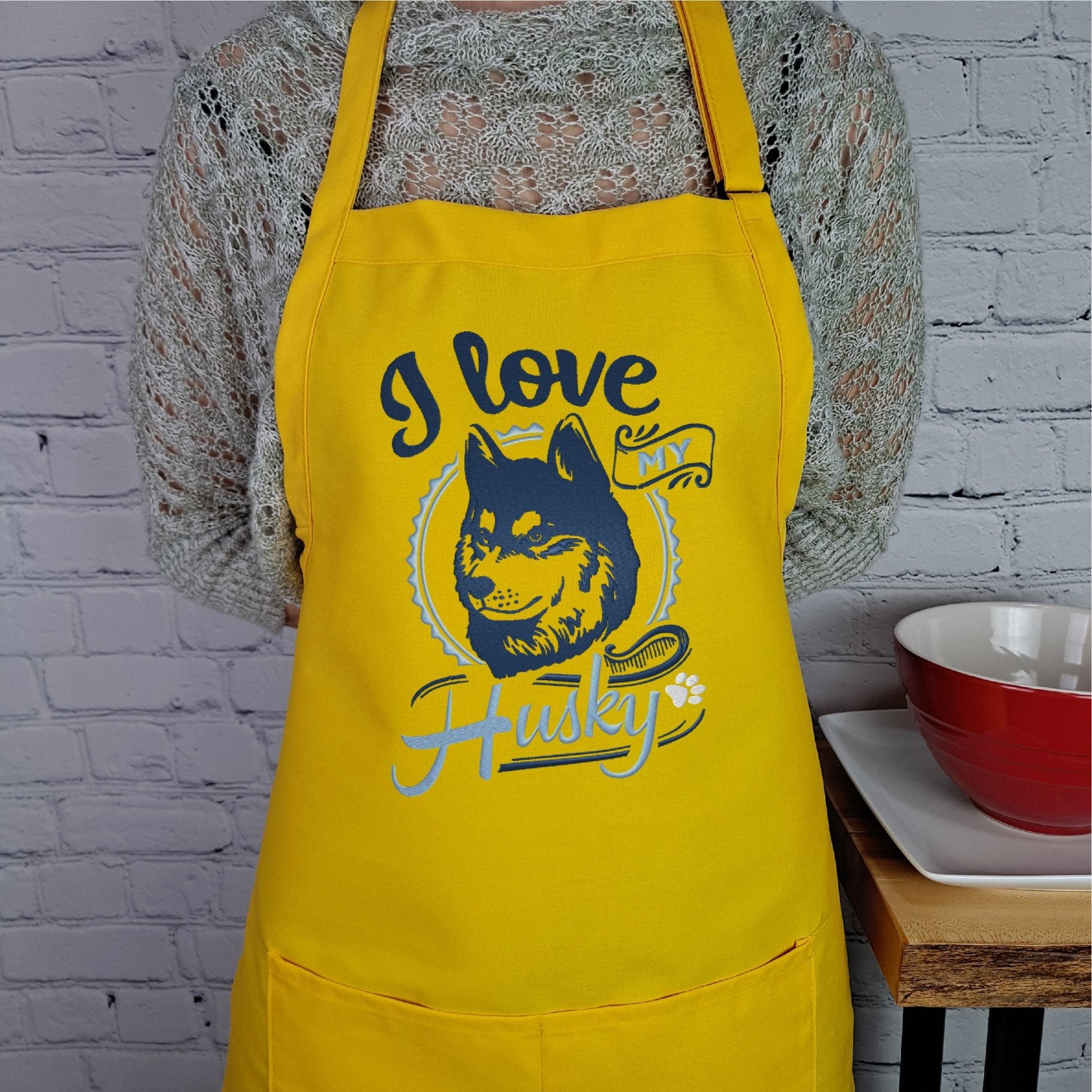 {{product_title}} – {{color}} embroidered kitchen apron