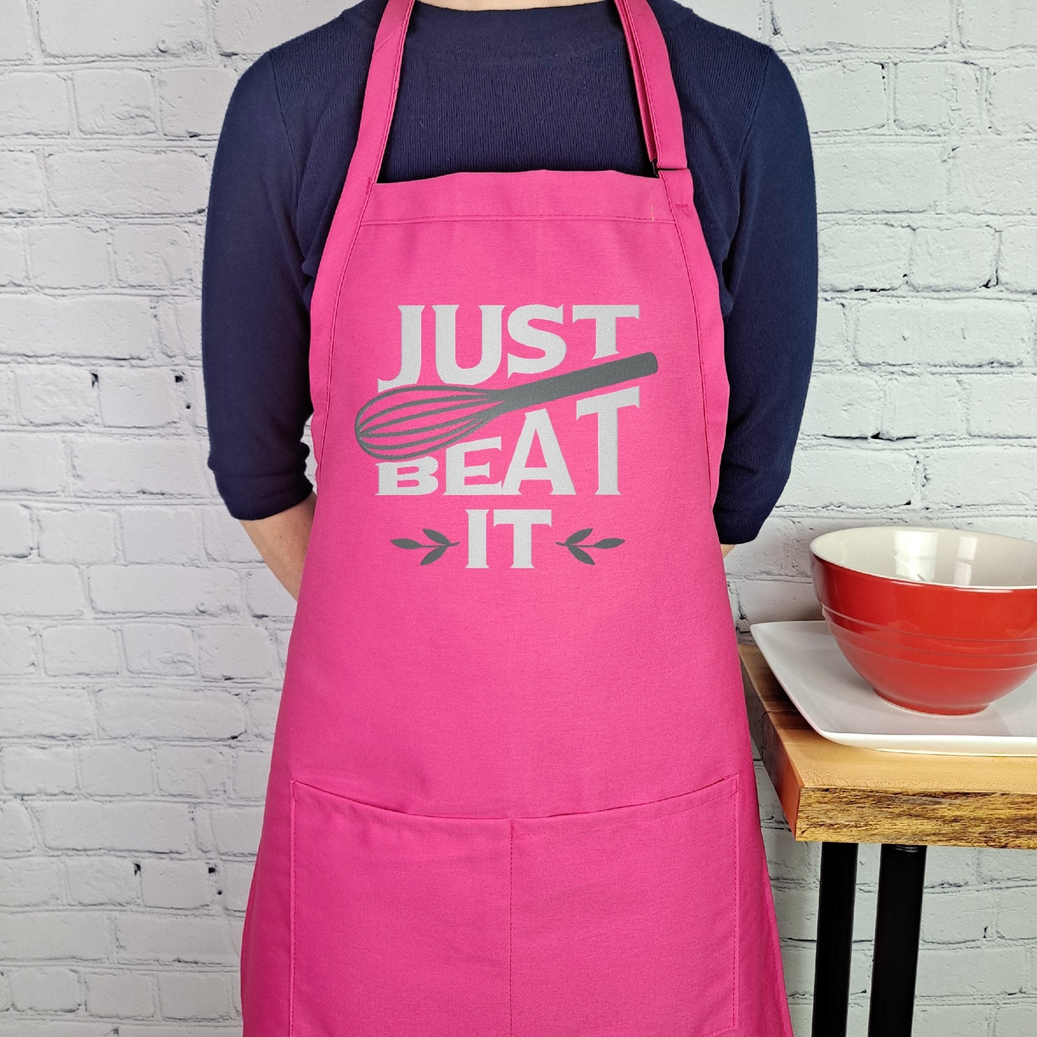 {{product_title}} – {{color}} embroidered kitchen apron