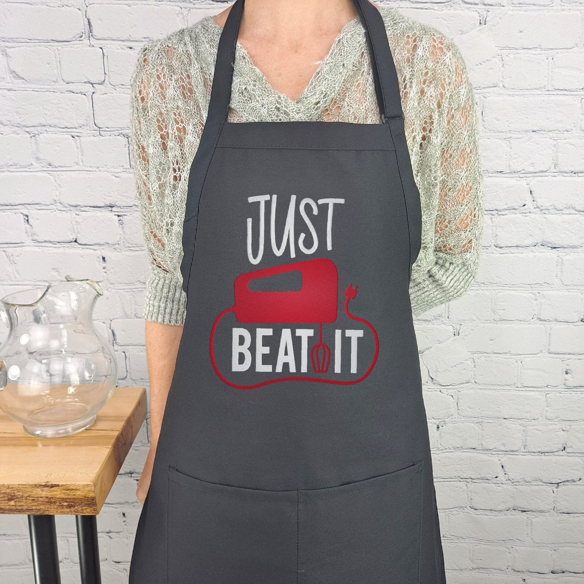 {{product_title}} – {{color}} embroidered kitchen apron