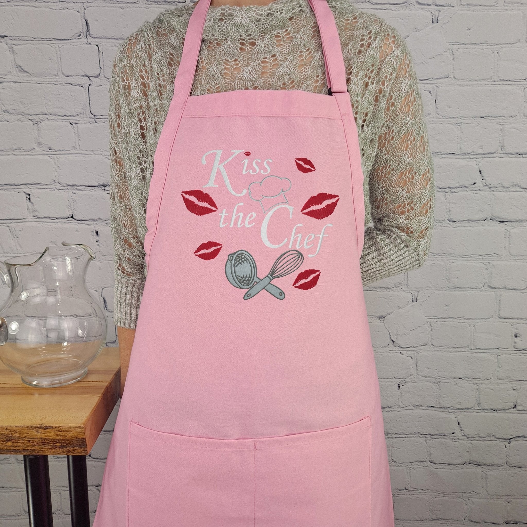 {{product_title}} – {{color}} embroidered kitchen apron