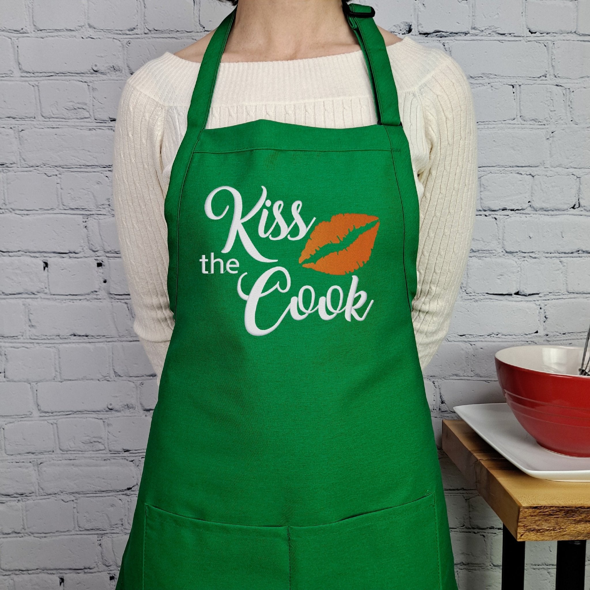 {{product_title}} – {{color}} embroidered kitchen apron