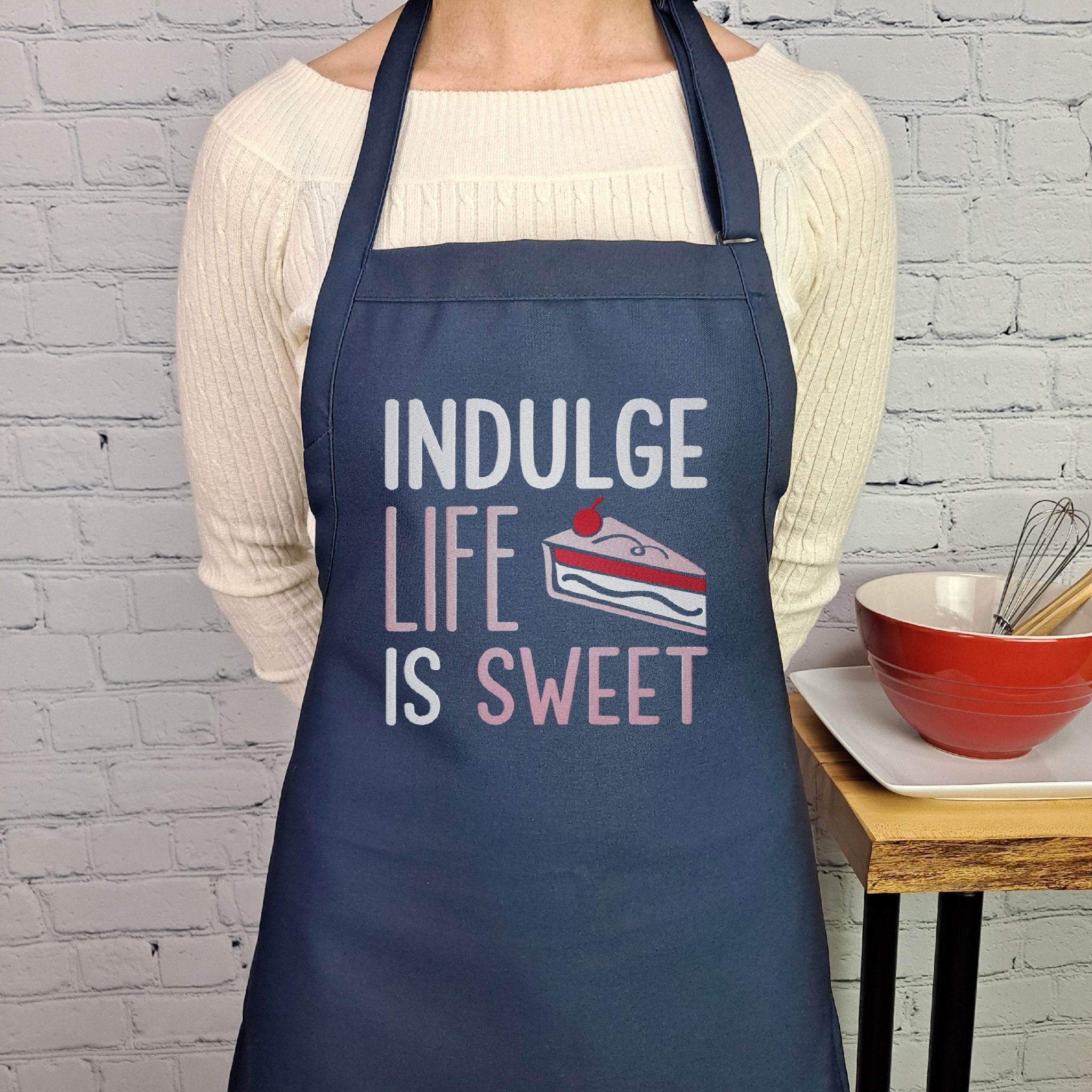 {{product_title}} – {{color}} embroidered kitchen apron