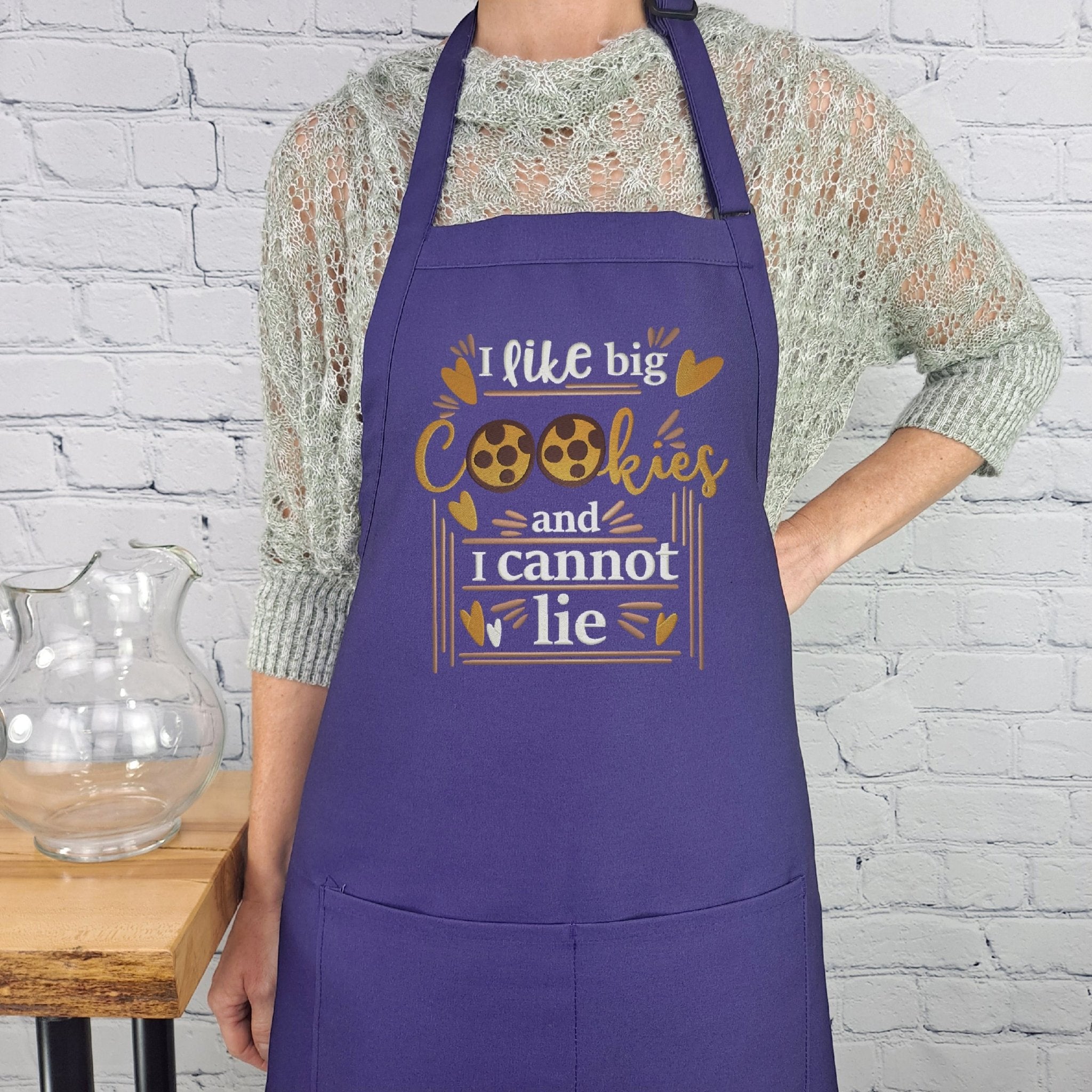 {{product_title}} – {{color}} embroidered kitchen apron