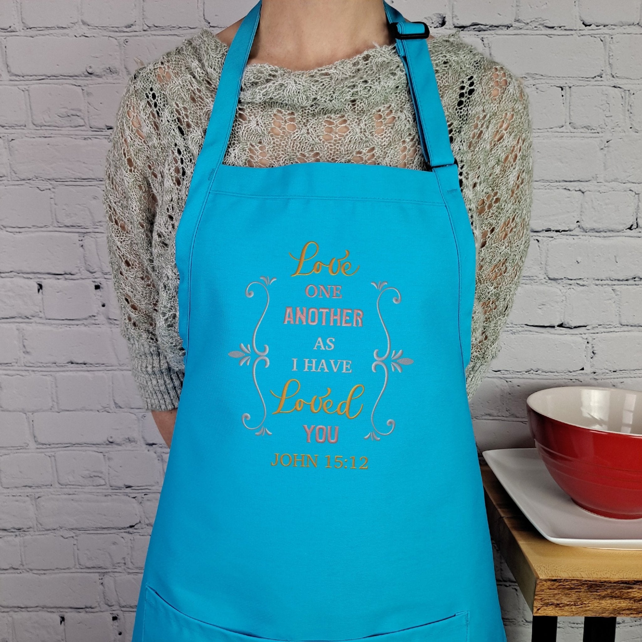 {{product_title}} – {{color}} embroidered kitchen apron