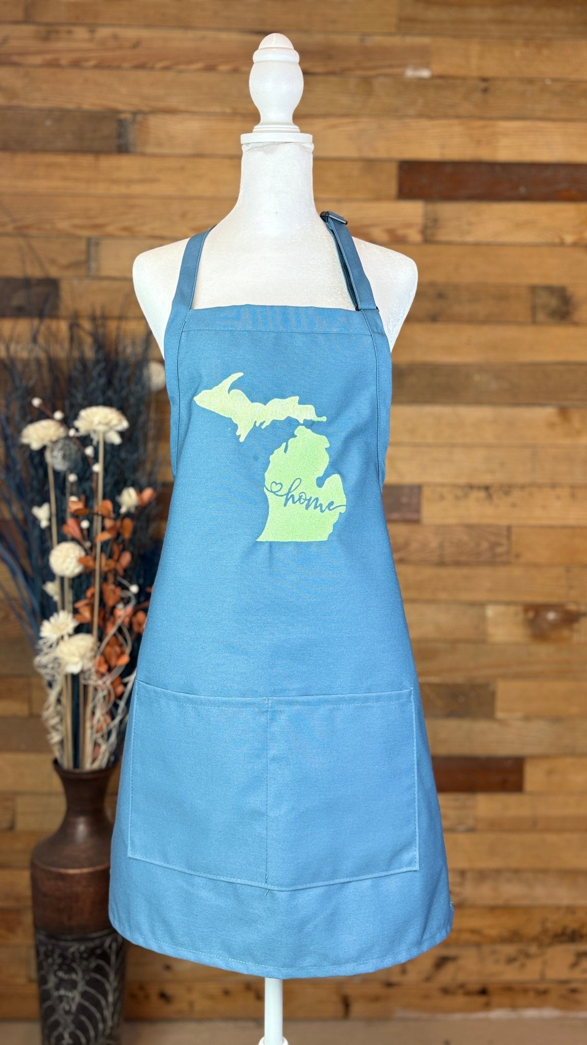 {{product_title}} – {{color}} embroidered kitchen apron