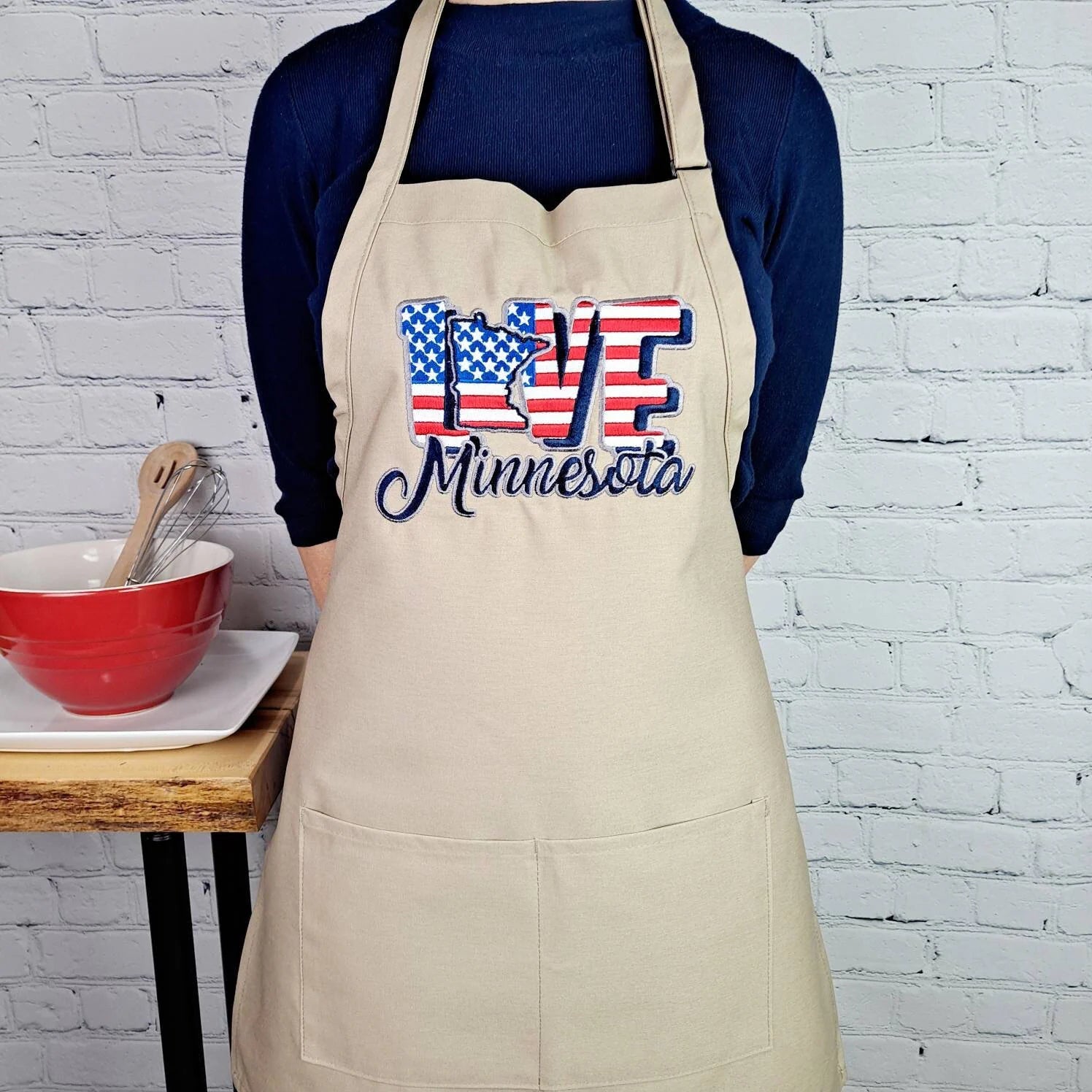 {{product_title}} – {{color}} embroidered kitchen apron