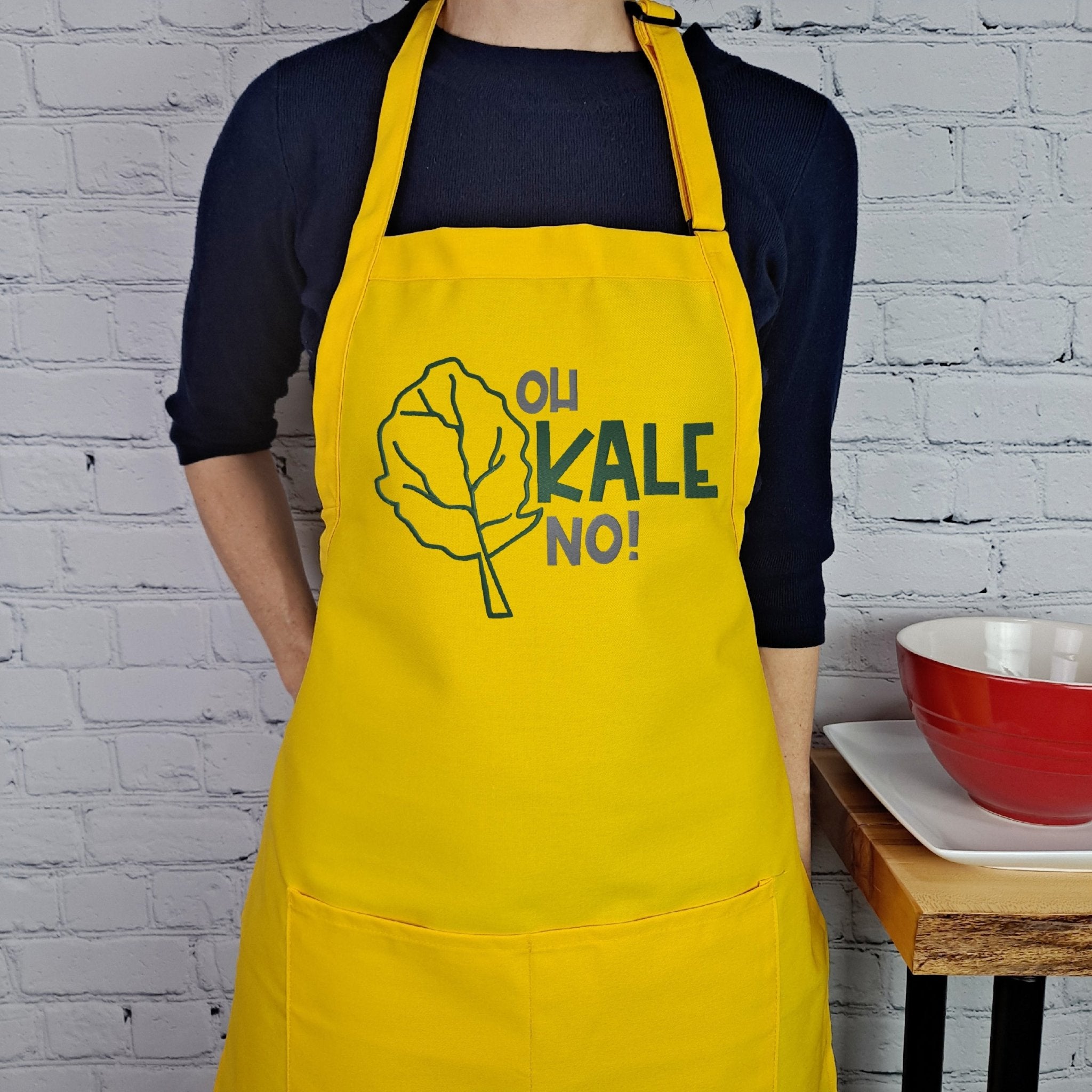 {{product_title}} – {{color}} embroidered kitchen apron