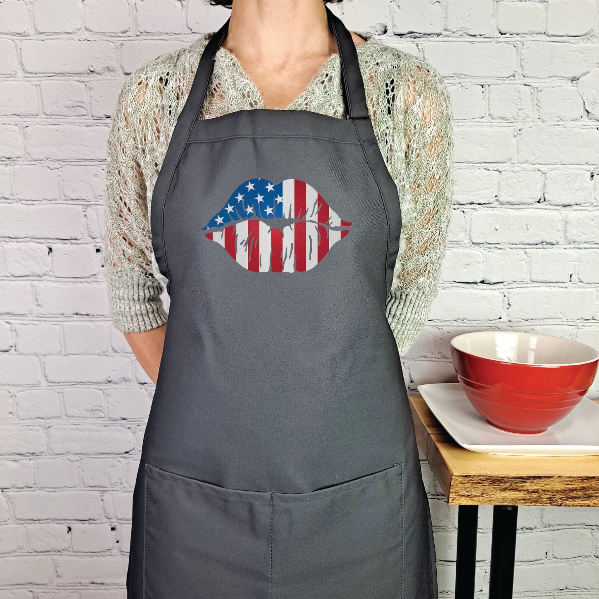 {{product_title}} – {{color}} embroidered kitchen apron