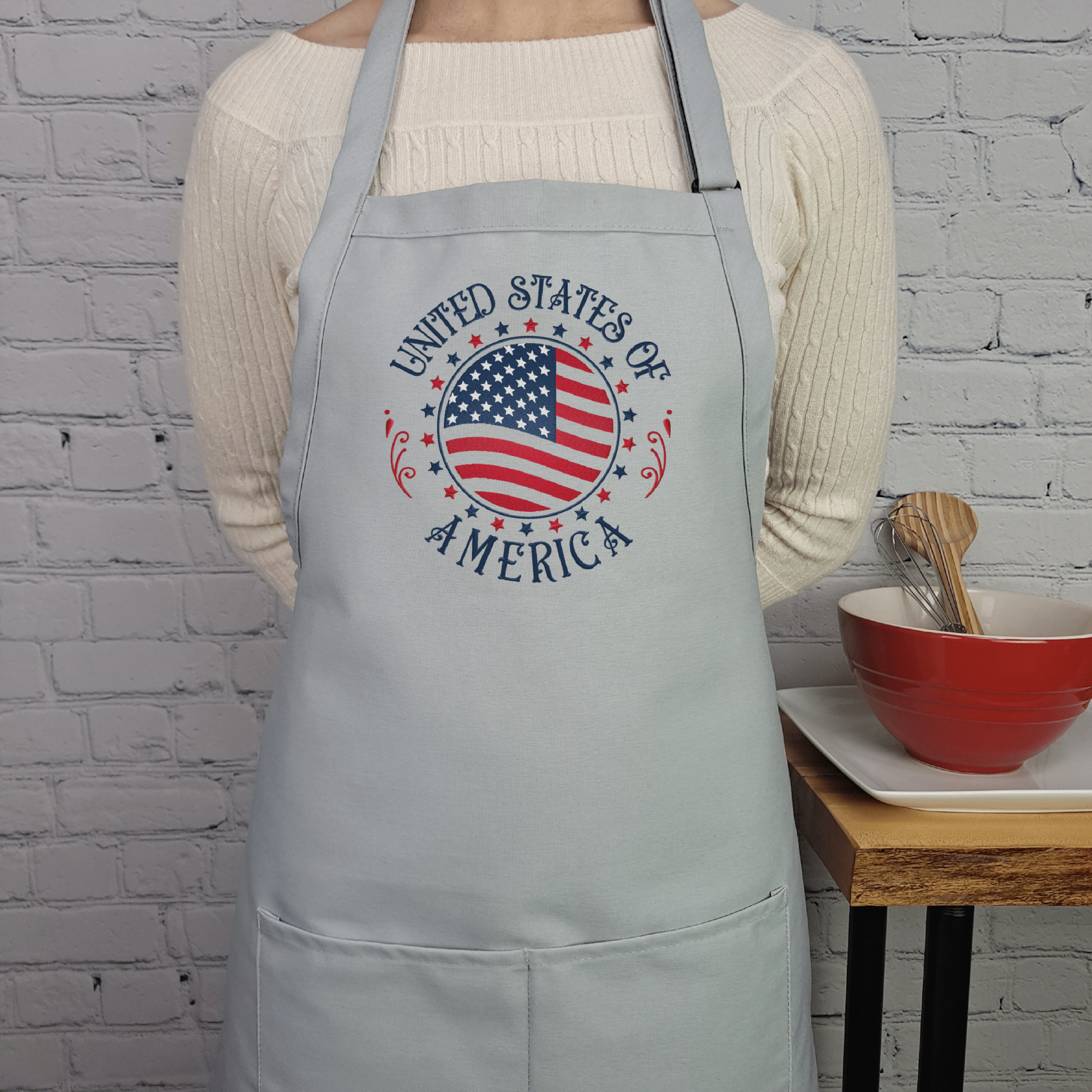 {{product_title}} – {{color}} embroidered kitchen apron