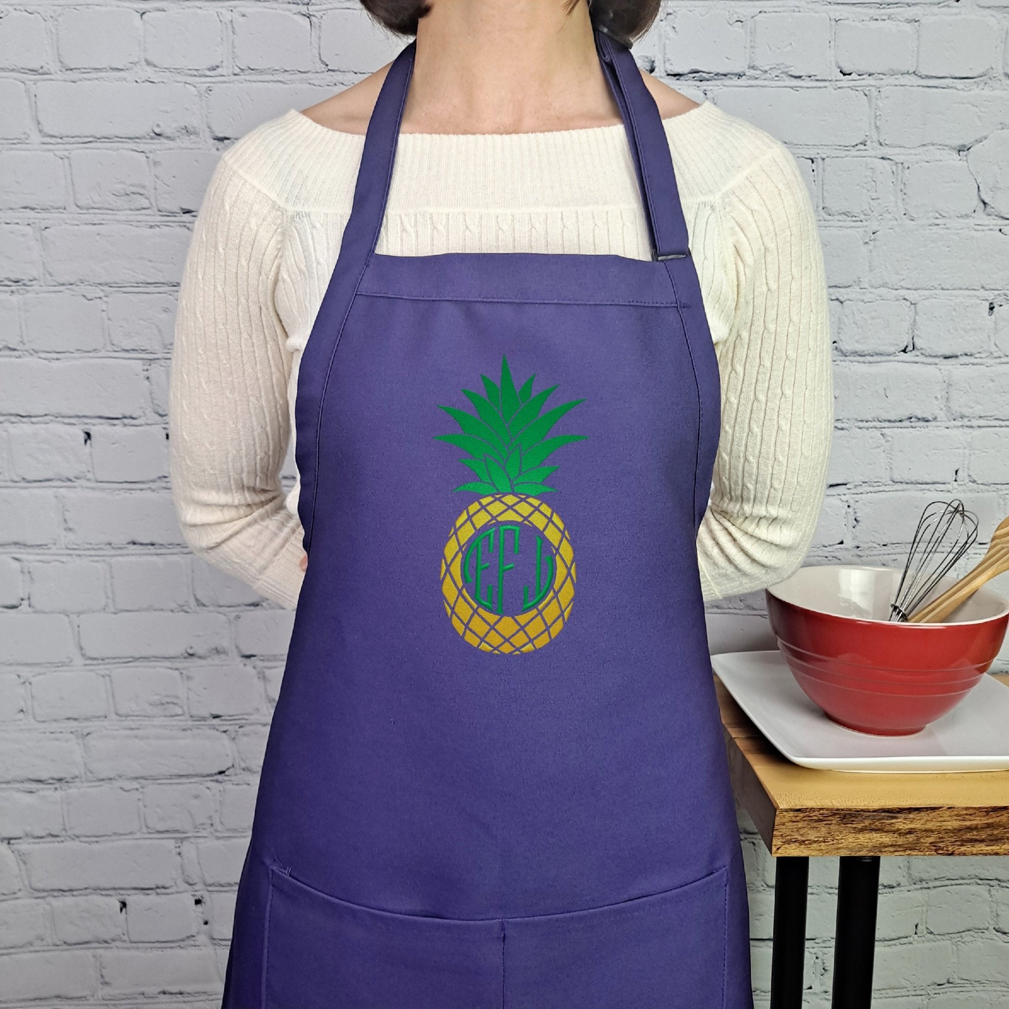 {{product_title}} – {{color}} embroidered kitchen apron