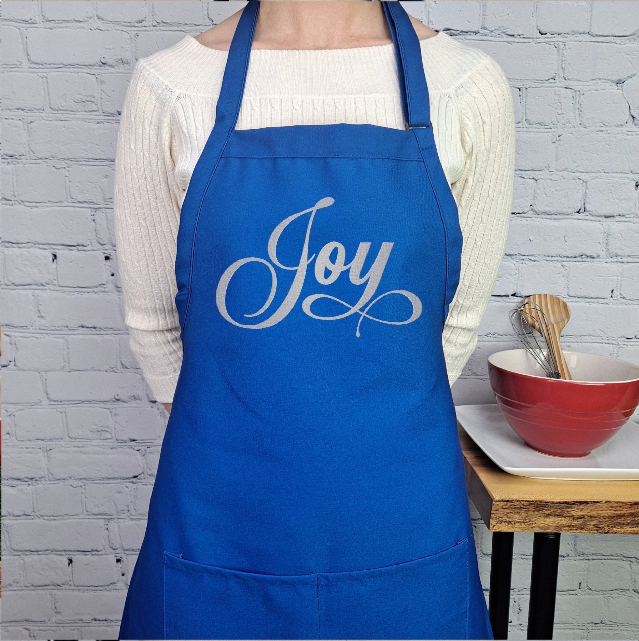 {{product_title}} – {{color}} embroidered kitchen apron