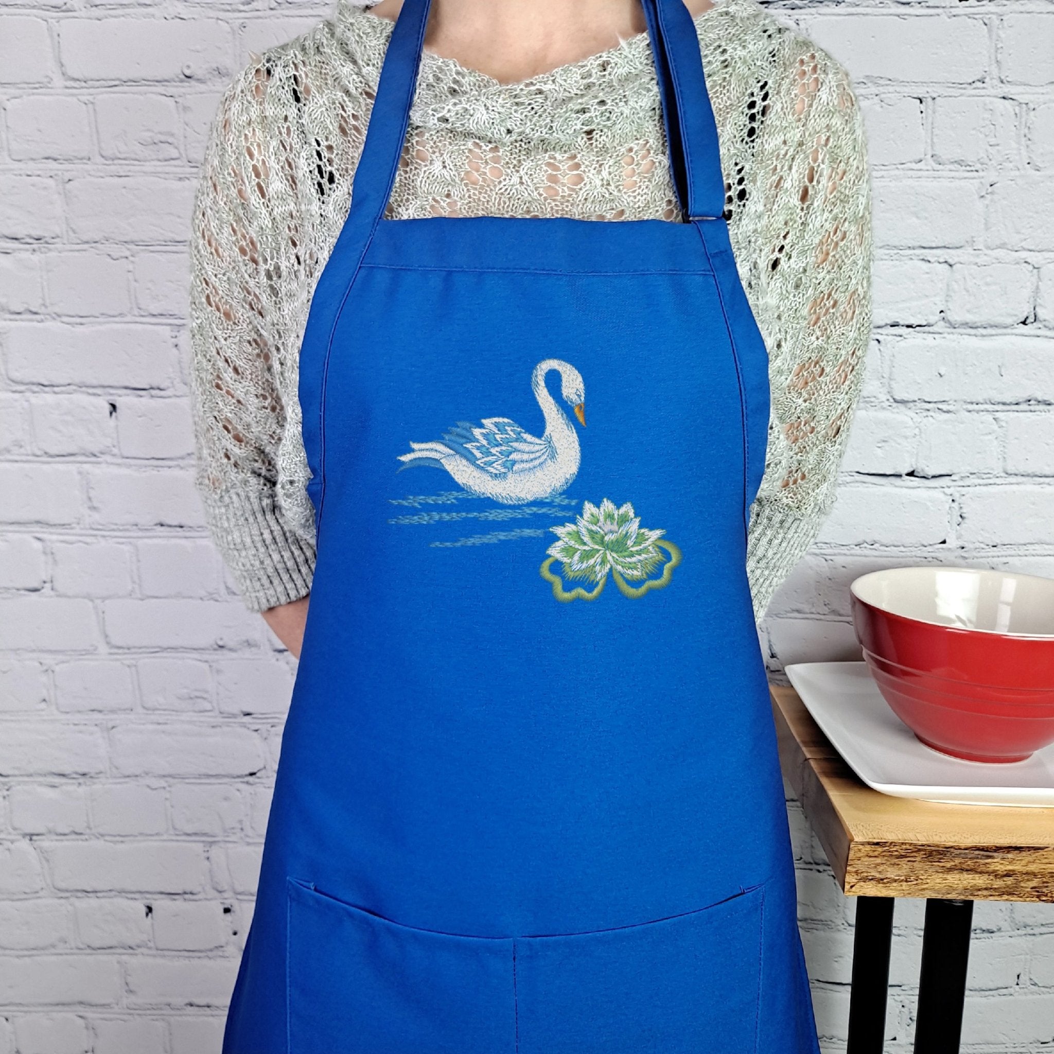 {{product_title}} – {{color}} embroidered kitchen apron