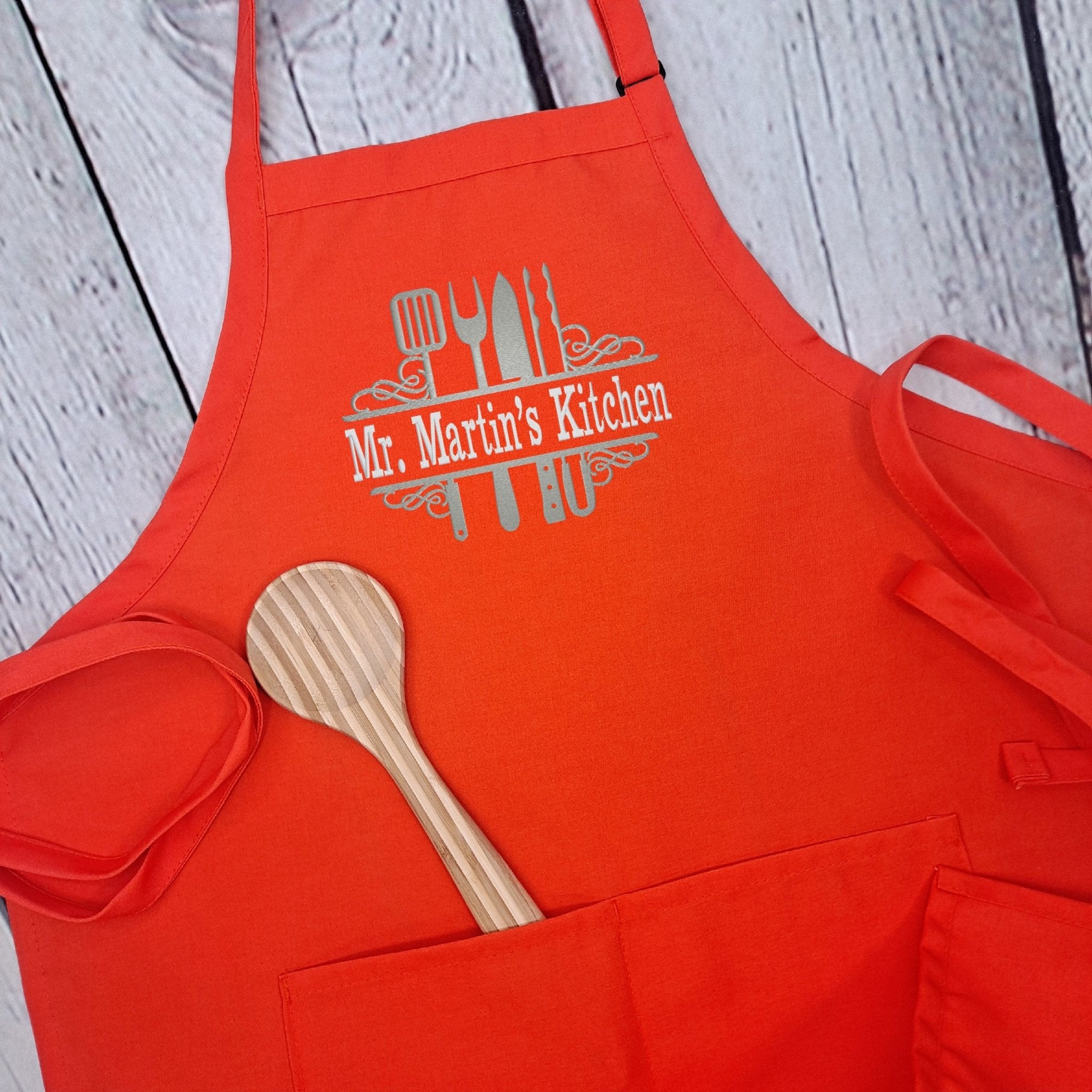 {{product_title}} – {{color}} embroidered kitchen apron