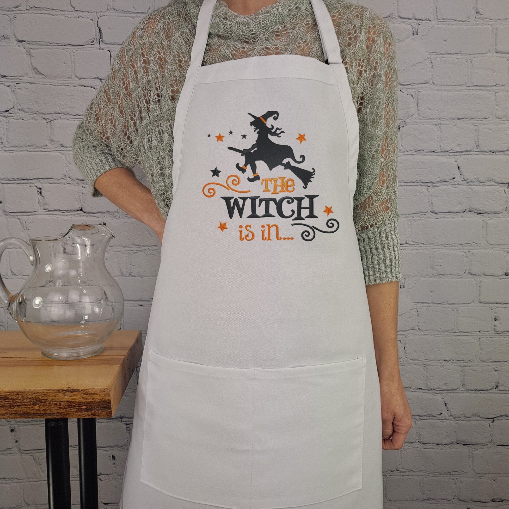 {{product_title}} – {{color}} embroidered kitchen apron