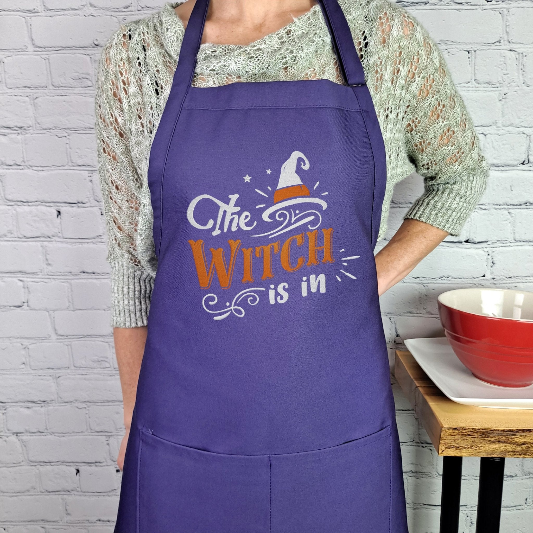 {{product_title}} – {{color}} embroidered kitchen apron