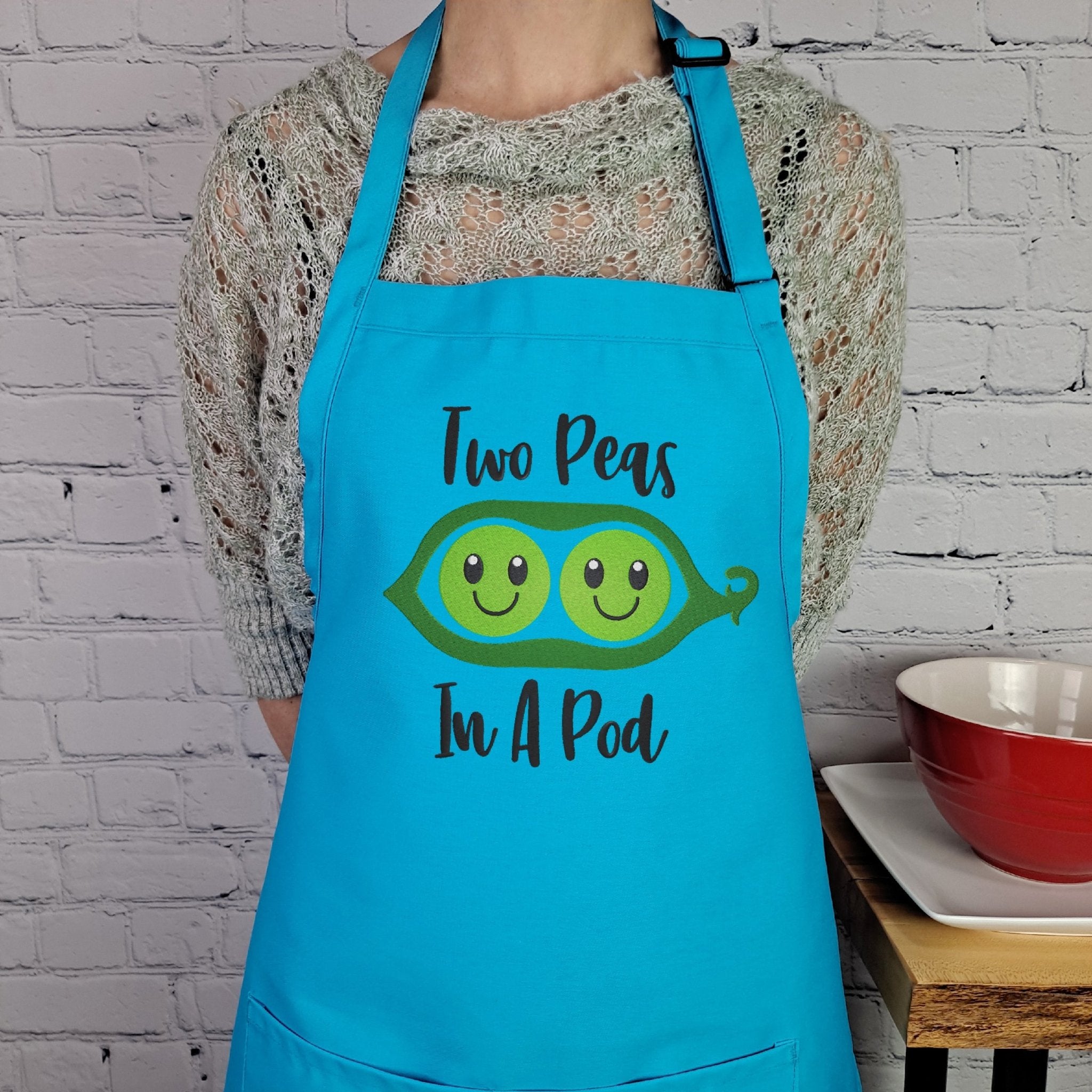 {{product_title}} – {{color}} embroidered kitchen apron