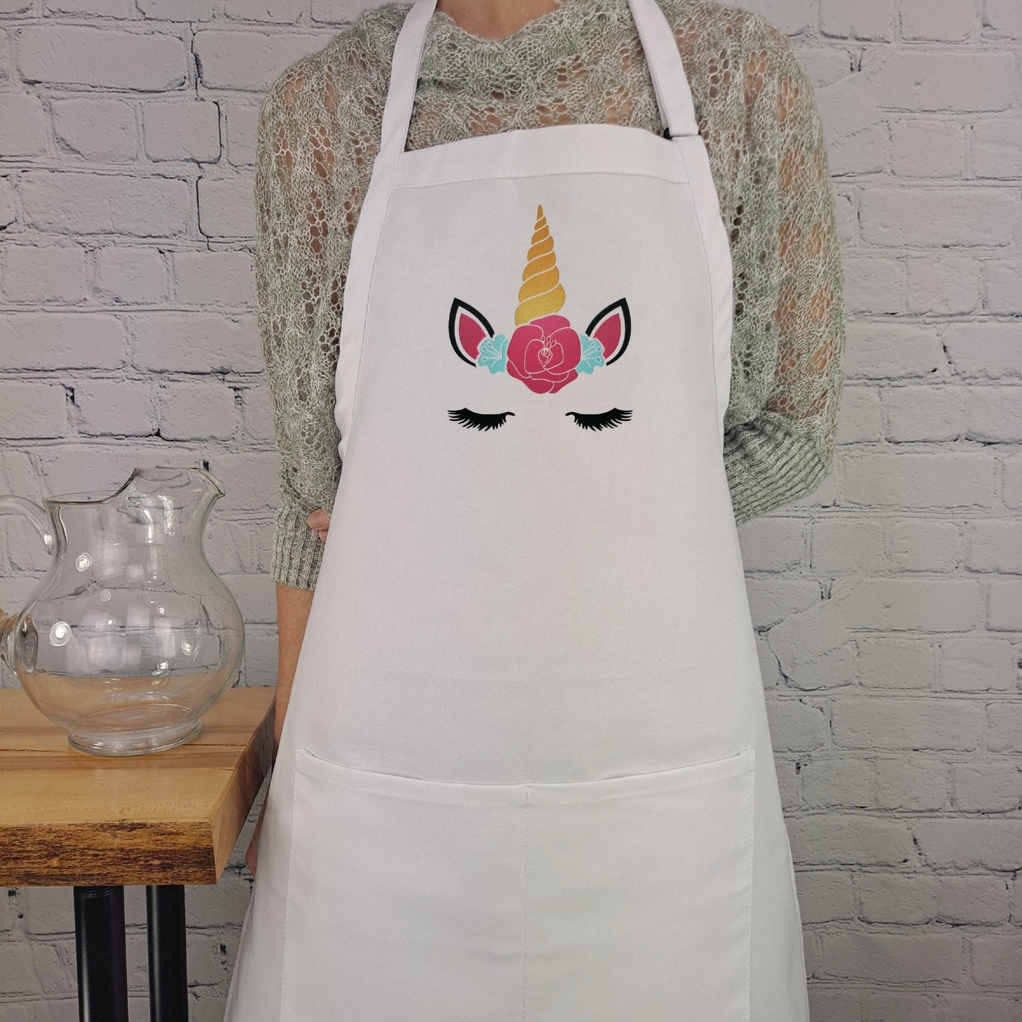 {{product_title}} – {{color}} embroidered kitchen apron