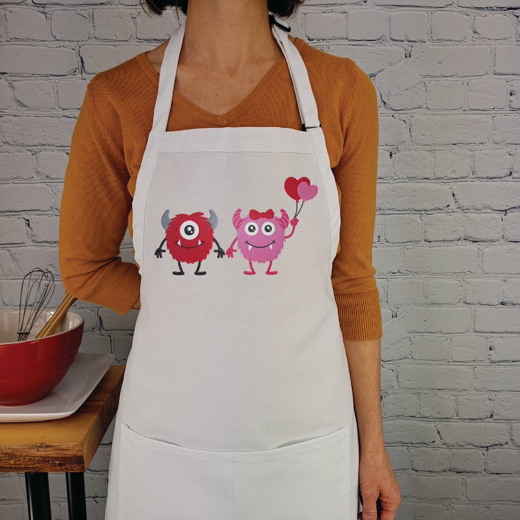 {{product_title}} – {{color}} embroidered kitchen apron
