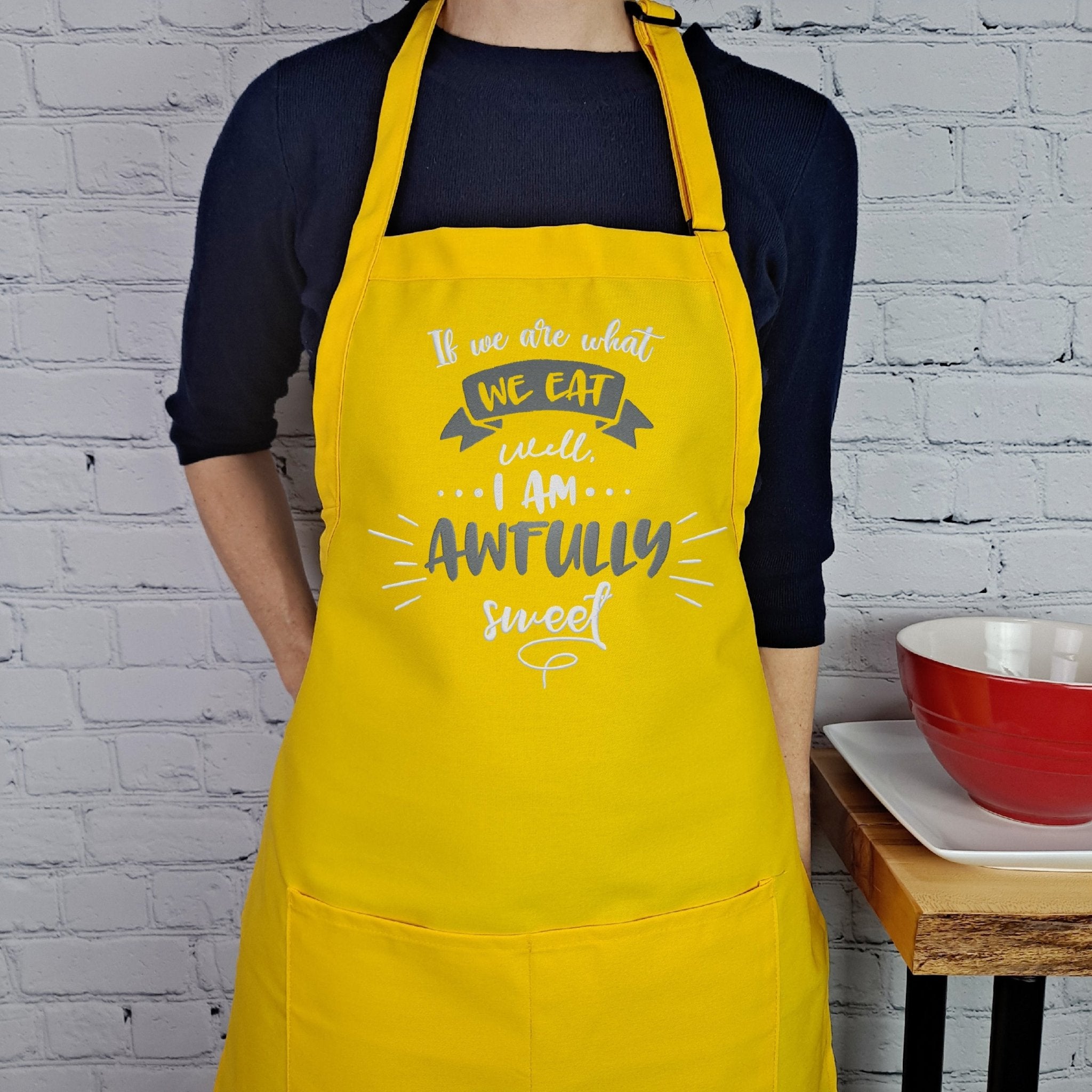 {{product_title}} – {{color}} embroidered kitchen apron